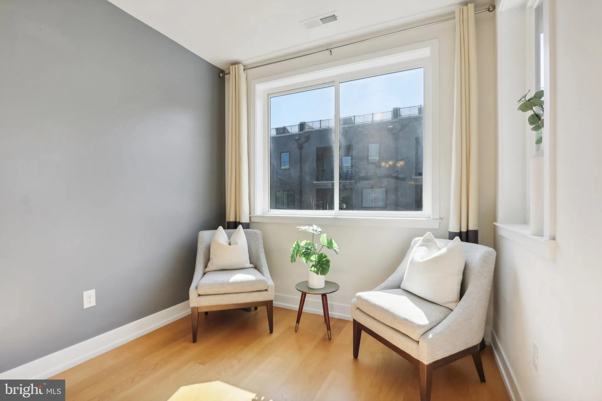 King Of Prussia, Pennsylvania 19406, United States, 3 Bedrooms Bedrooms, ,3 BathroomsBathrooms,Residential,Pending,52553