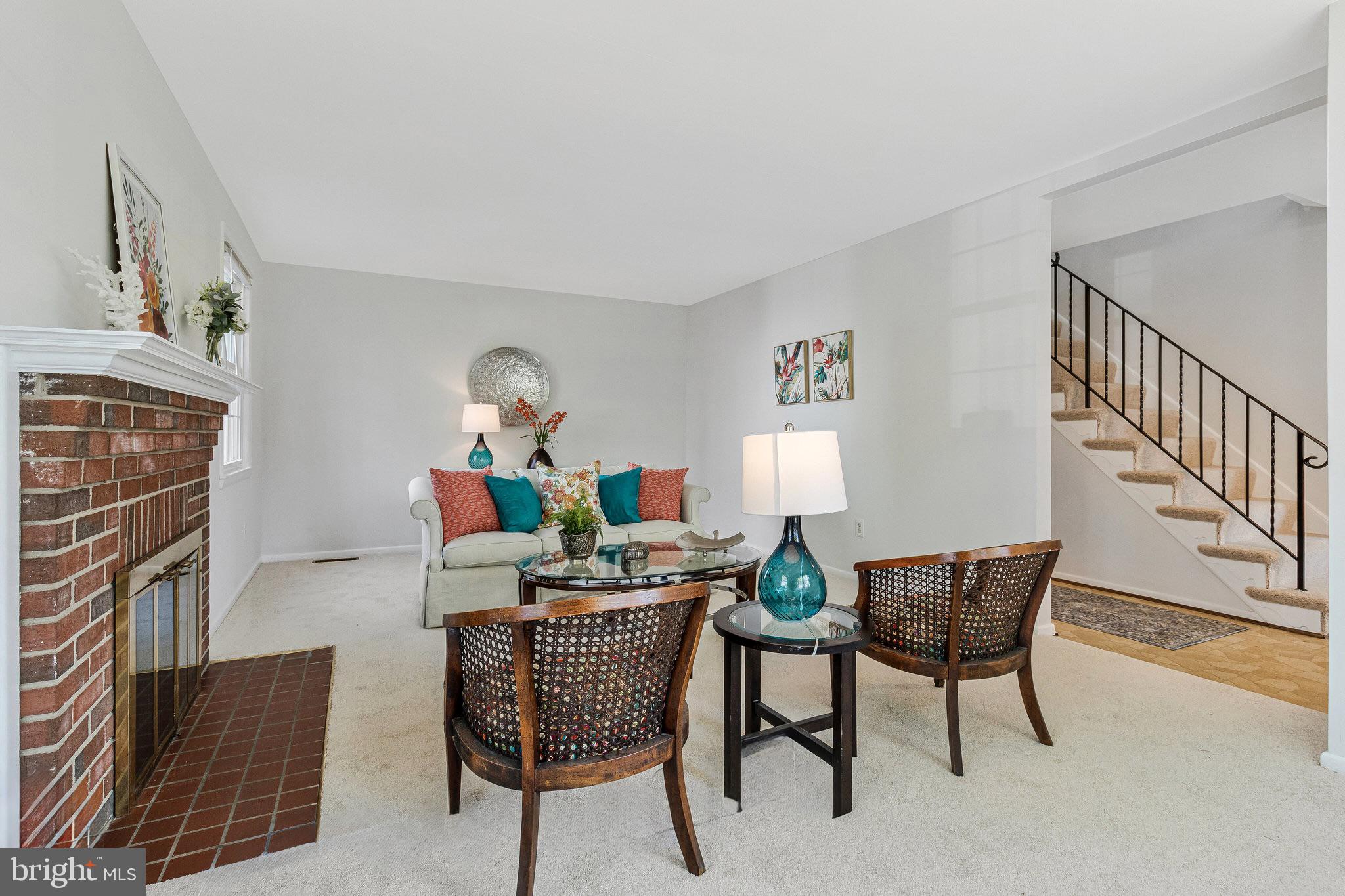 STONEWALL MANOR - Residential