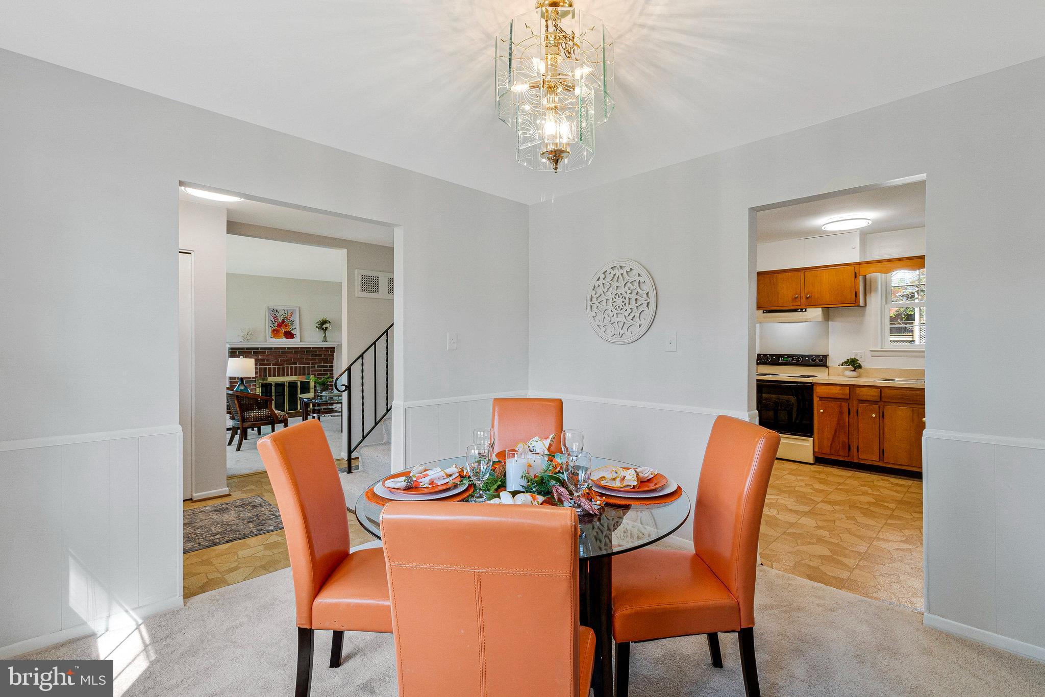 STONEWALL MANOR - Residential