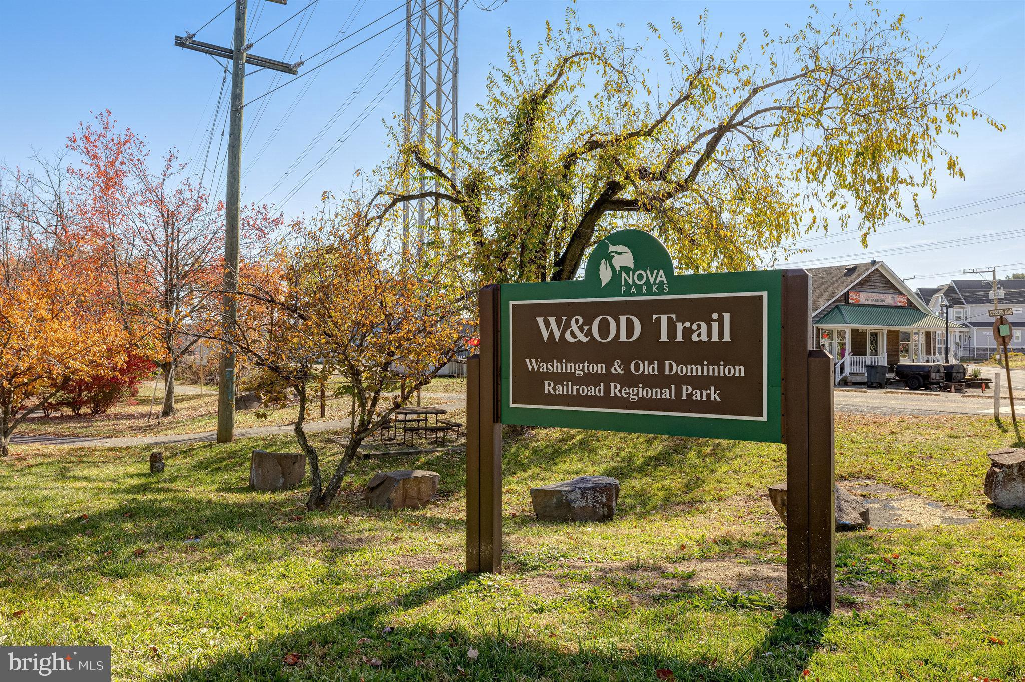 STONEWALL MANOR - Residential