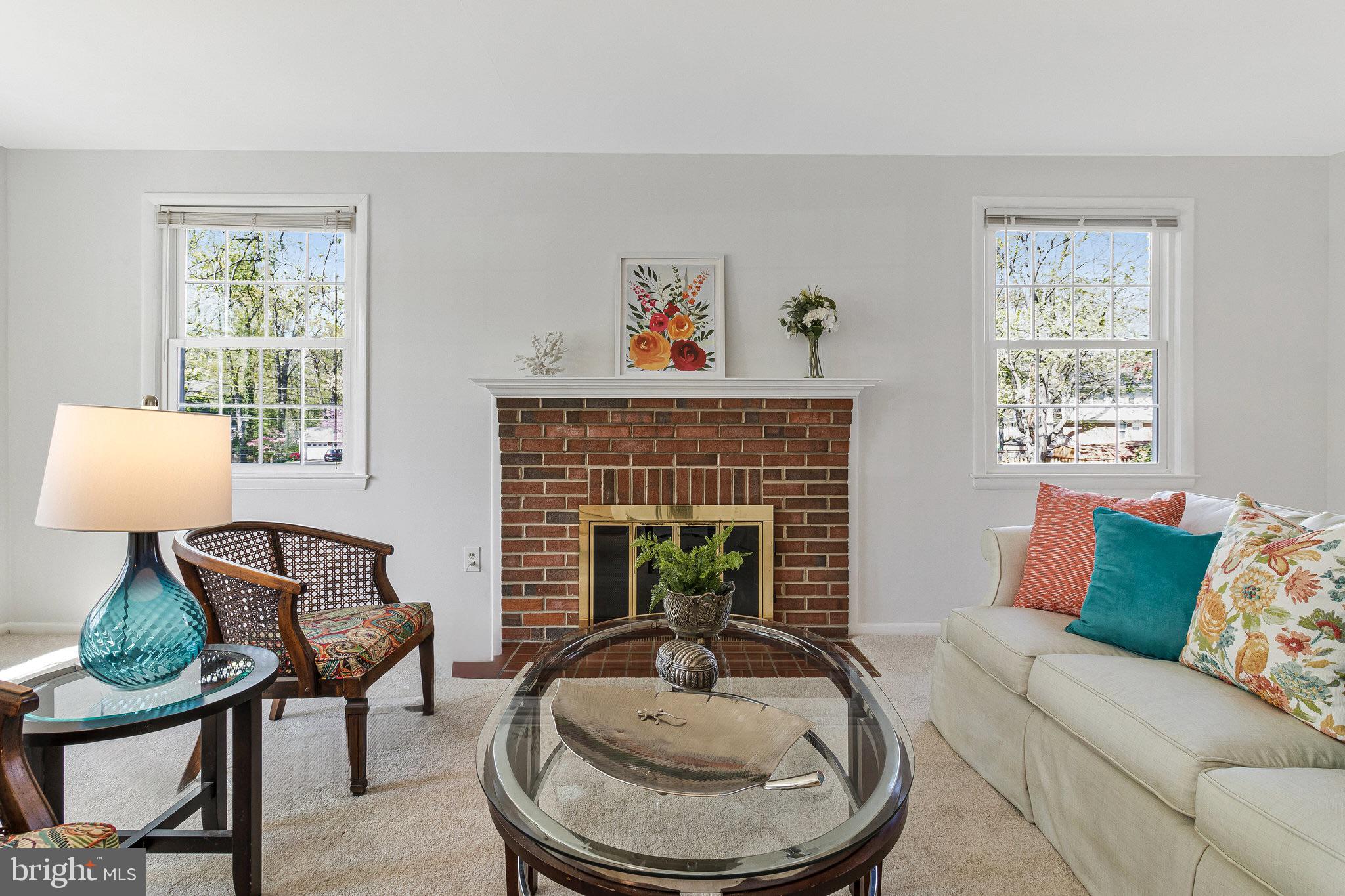 STONEWALL MANOR - Residential