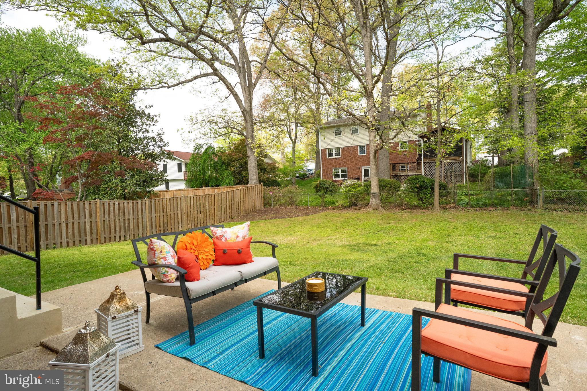 STONEWALL MANOR - Residential