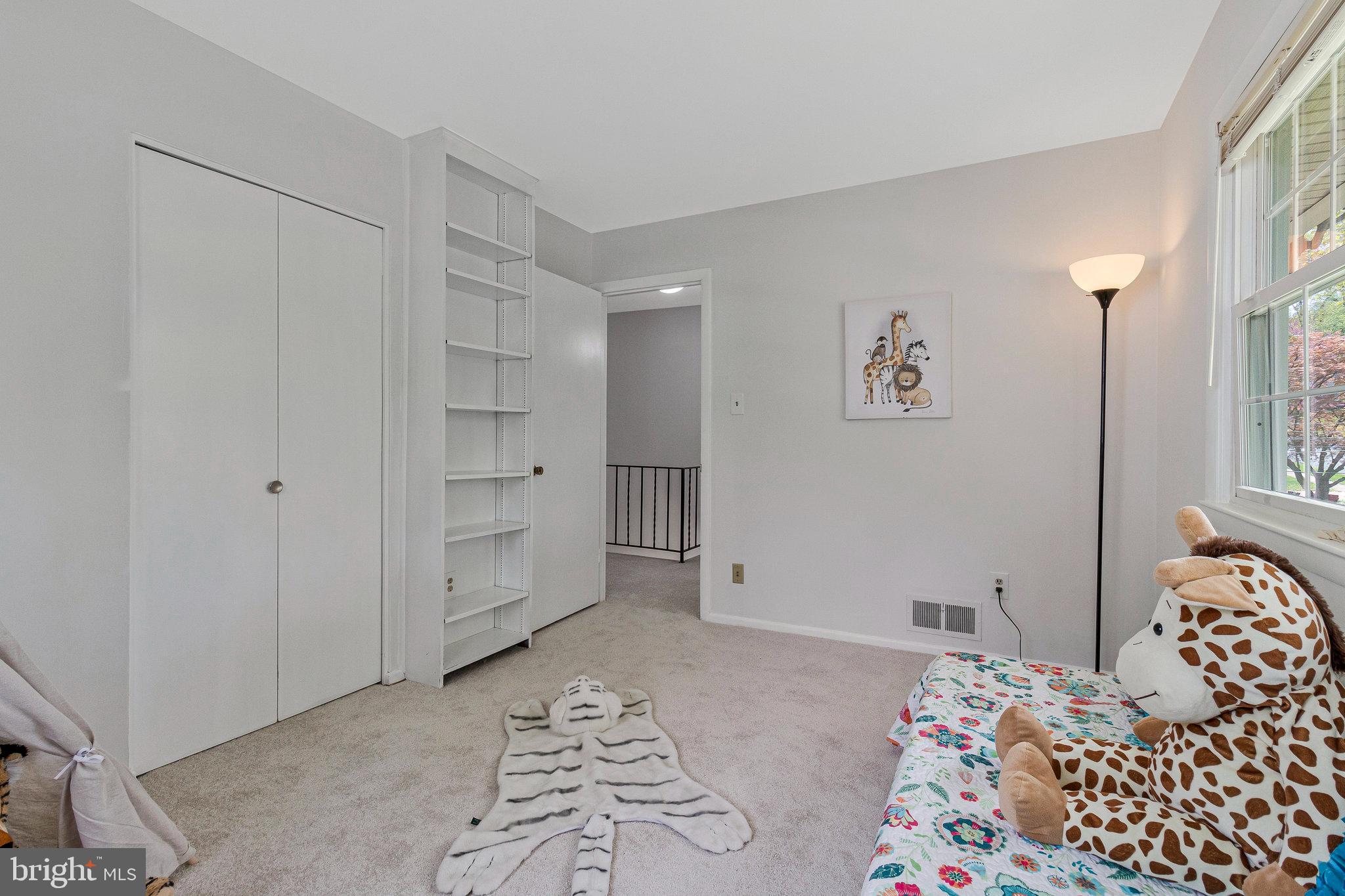 STONEWALL MANOR - Residential