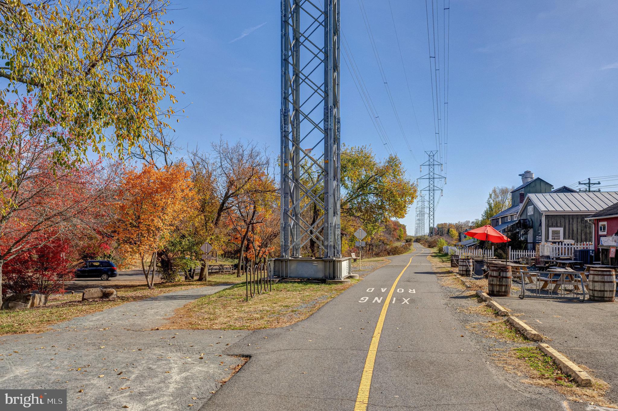 STONEWALL MANOR - Residential
