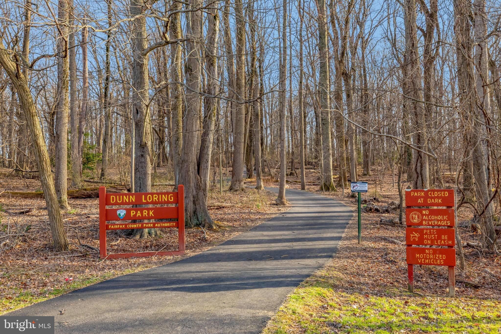 STONEWALL MANOR - Residential