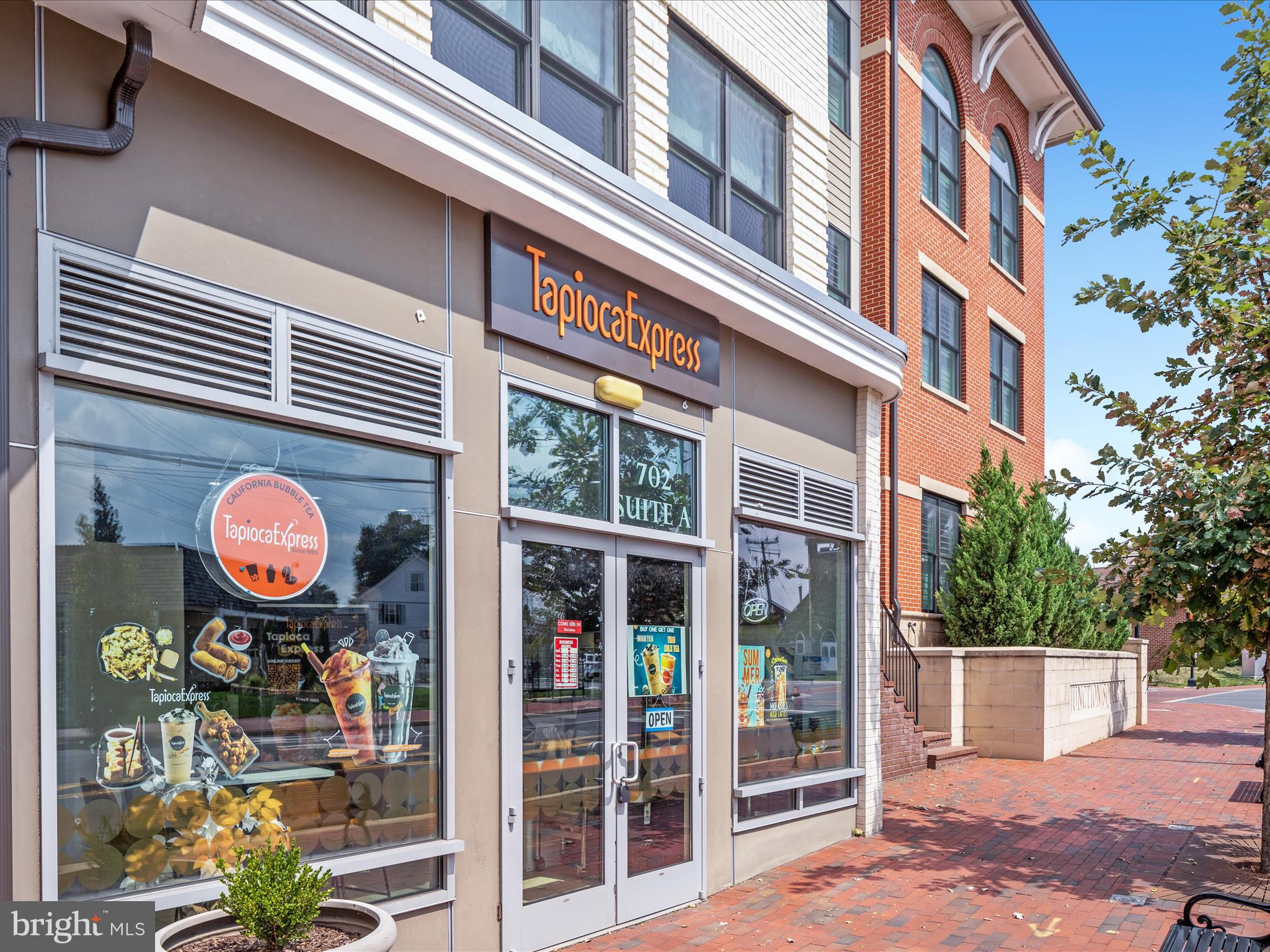 CHESTNUT GROVE - Residential