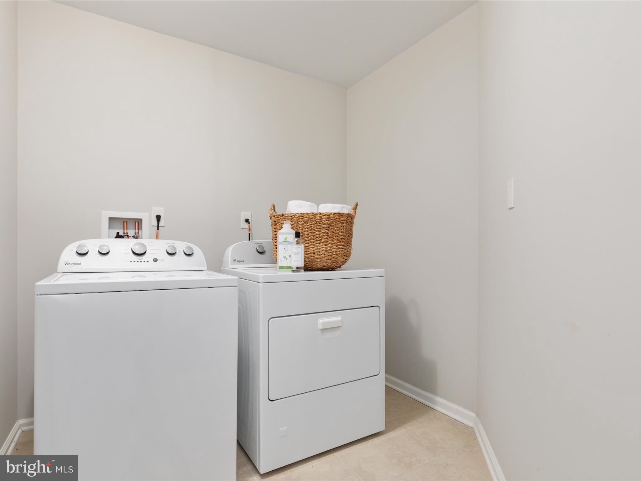 CHESTNUT GROVE - Residential