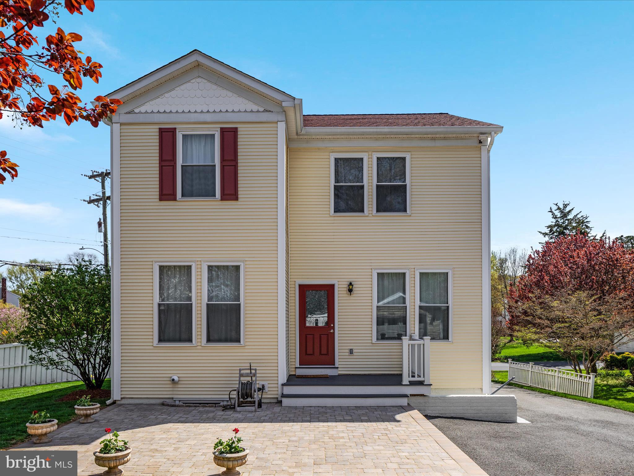 CHESTNUT GROVE - Residential