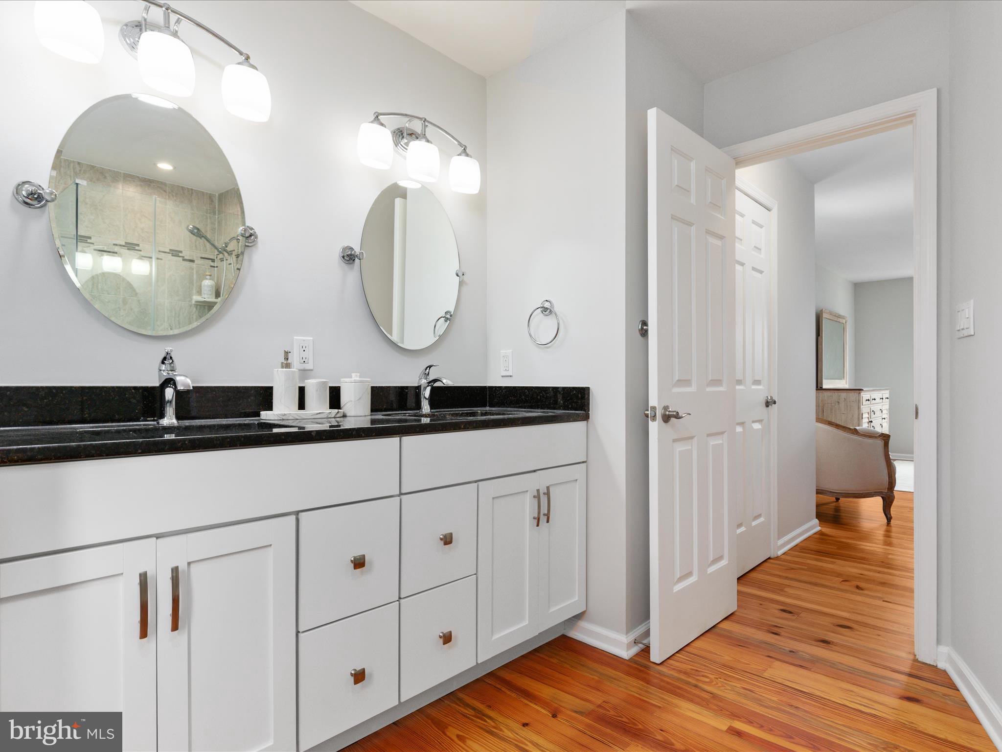 CHESTNUT GROVE - Residential