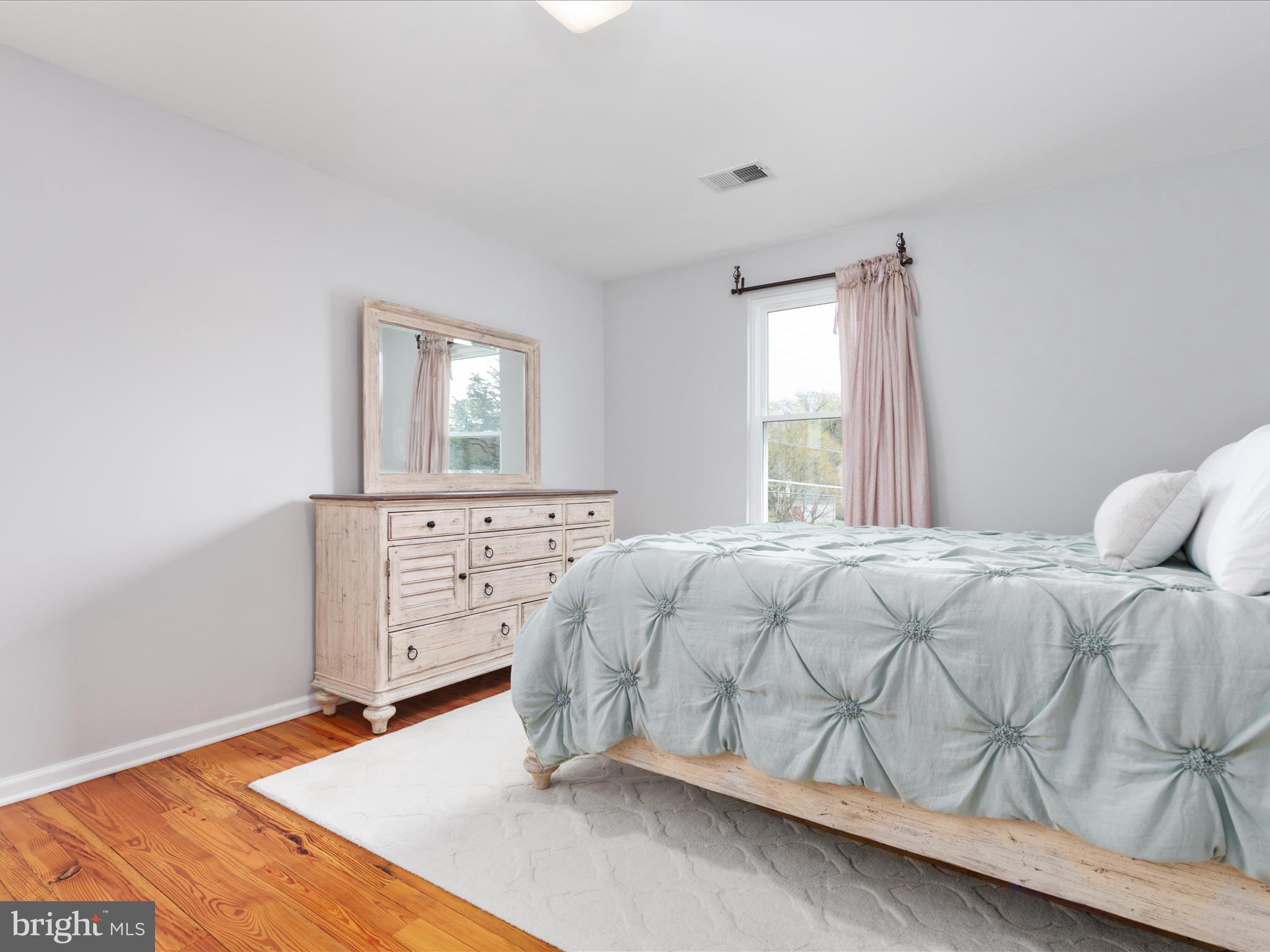 CHESTNUT GROVE - Residential