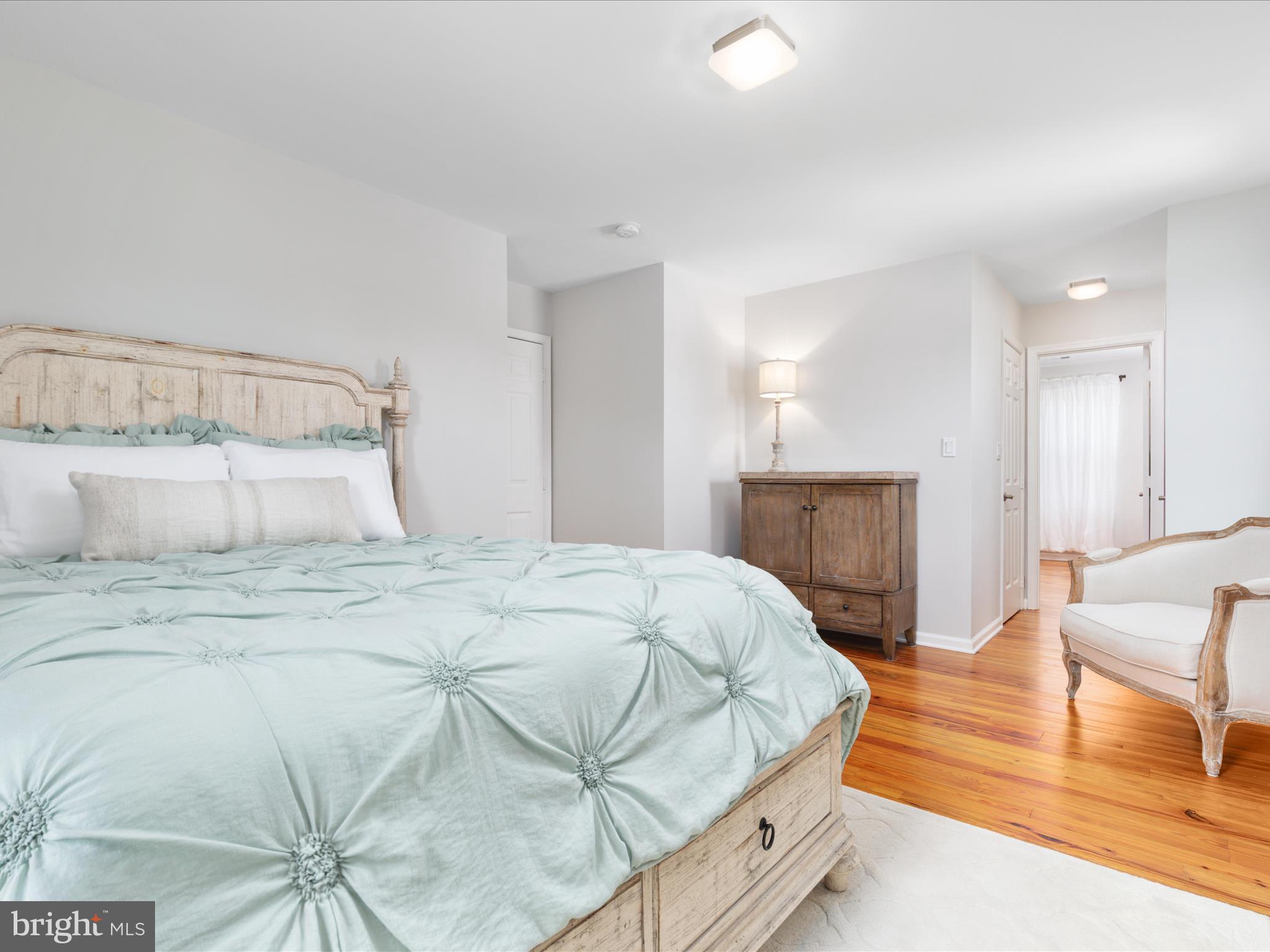 CHESTNUT GROVE - Residential