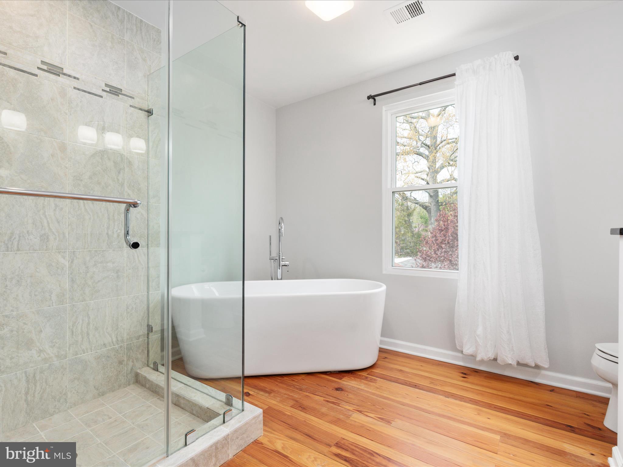 CHESTNUT GROVE - Residential