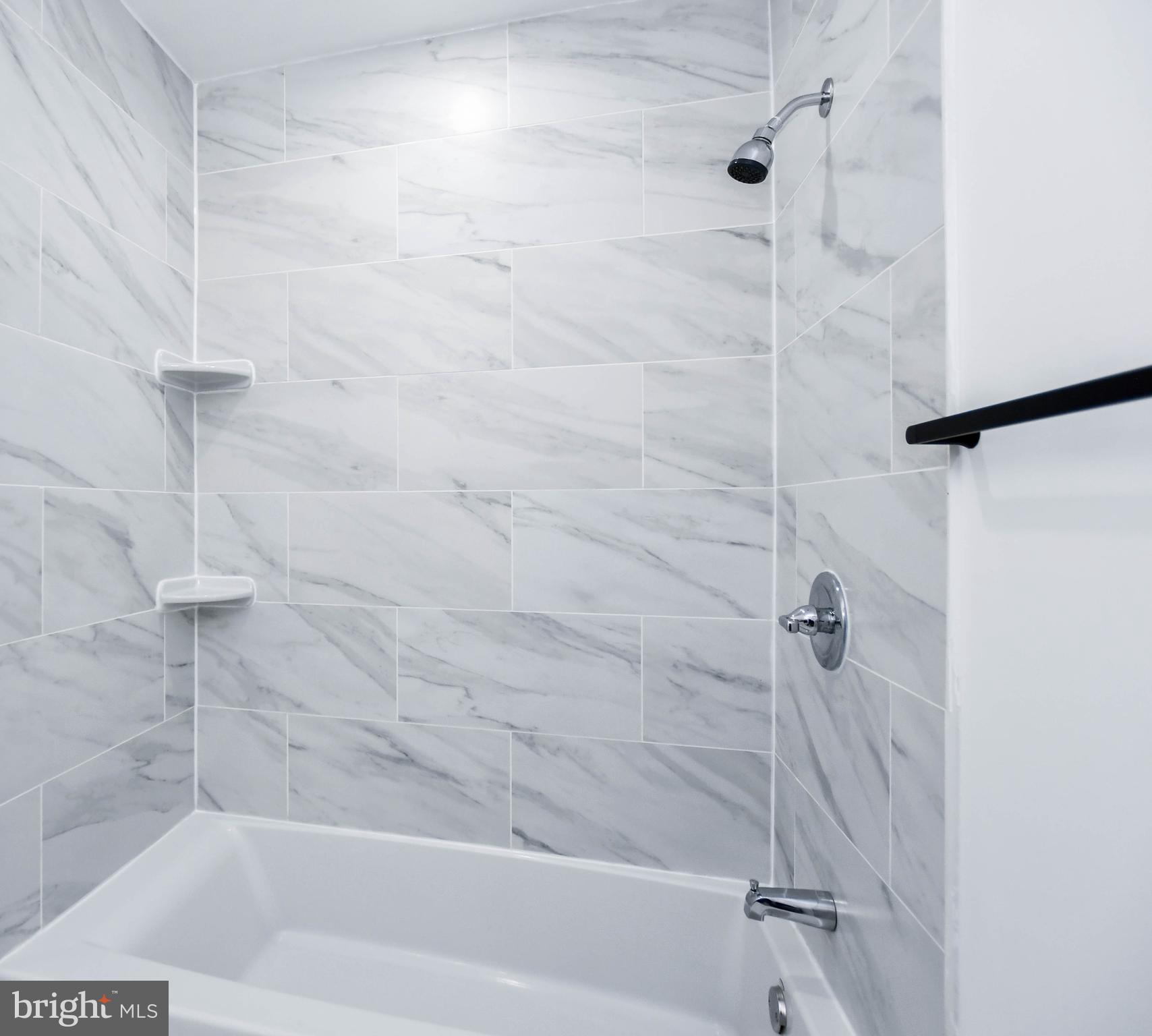 GREENWOOD MANOR - Residential