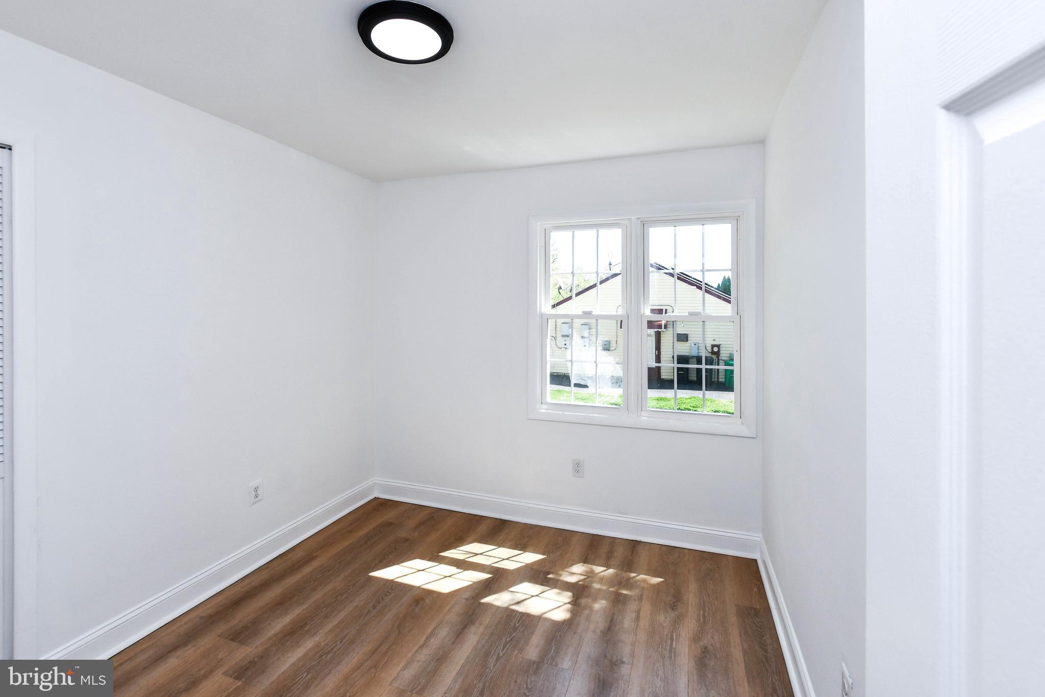 GREENWOOD MANOR - Residential