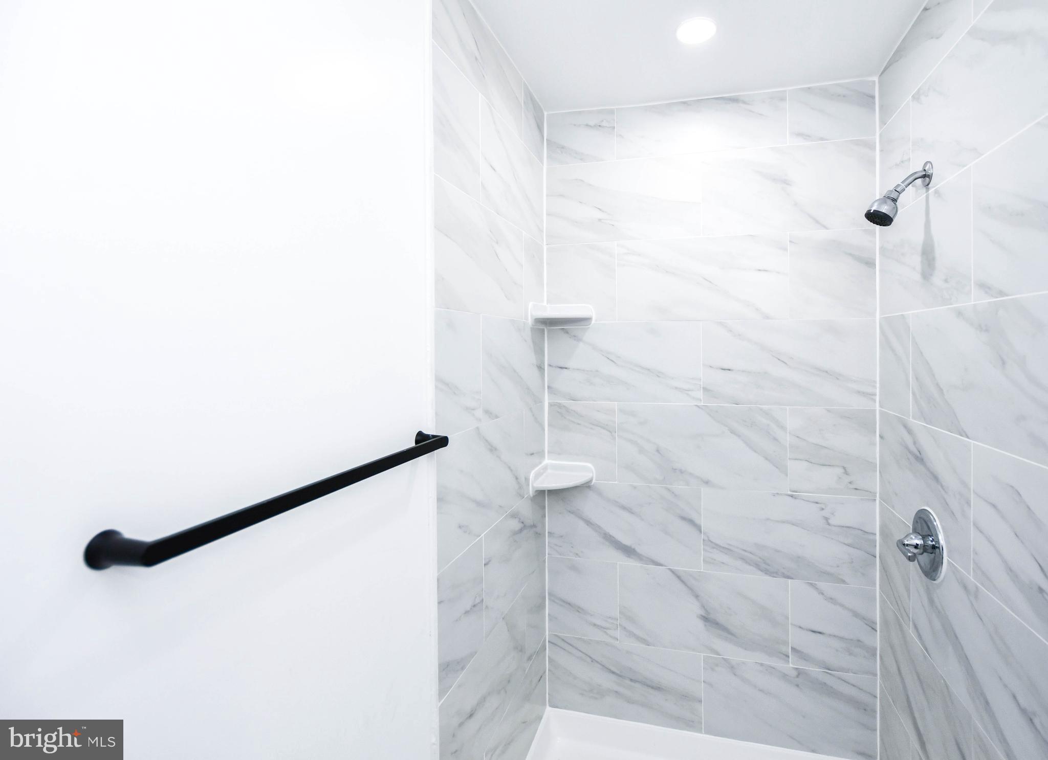 GREENWOOD MANOR - Residential