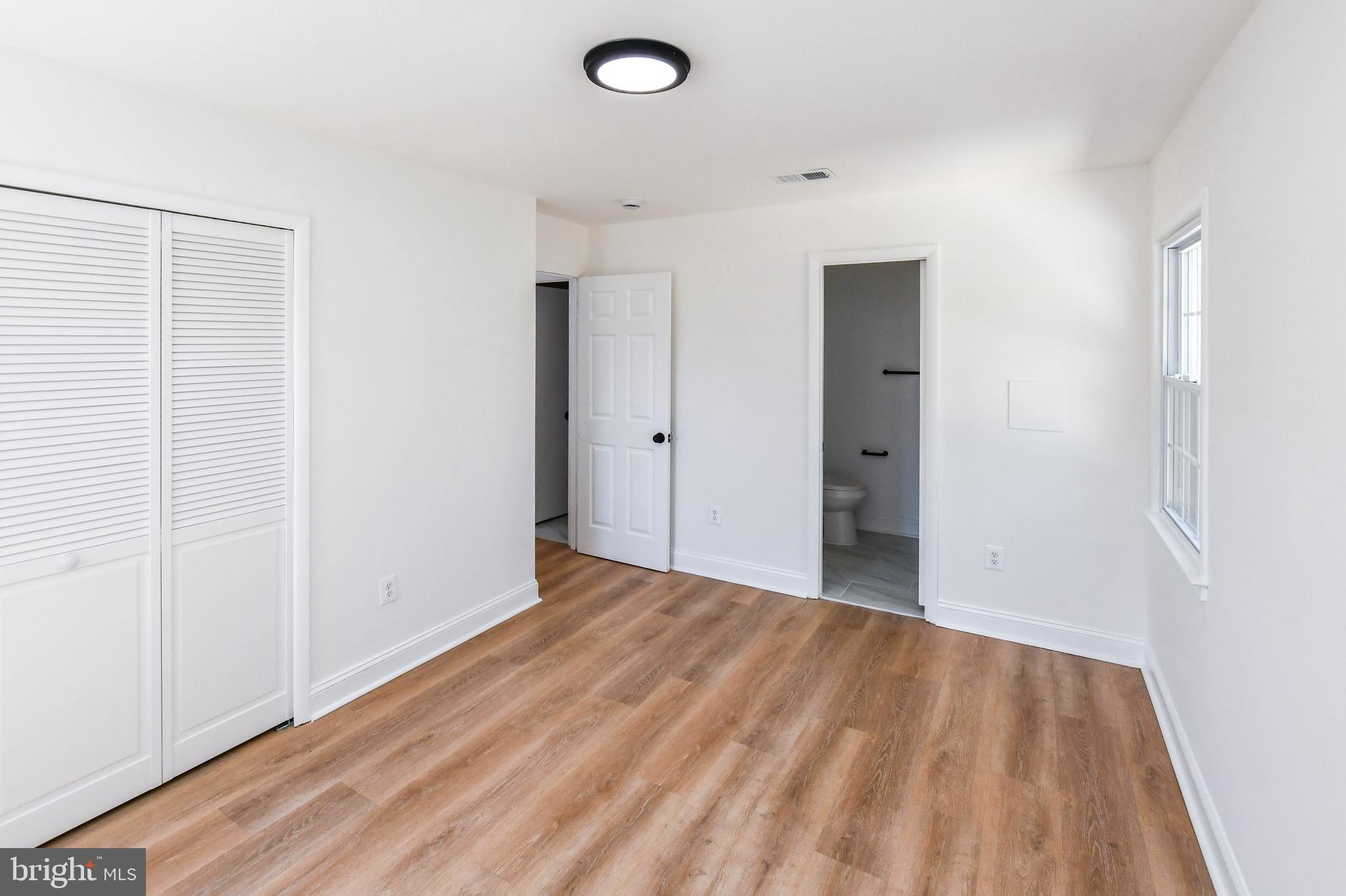 GREENWOOD MANOR - Residential