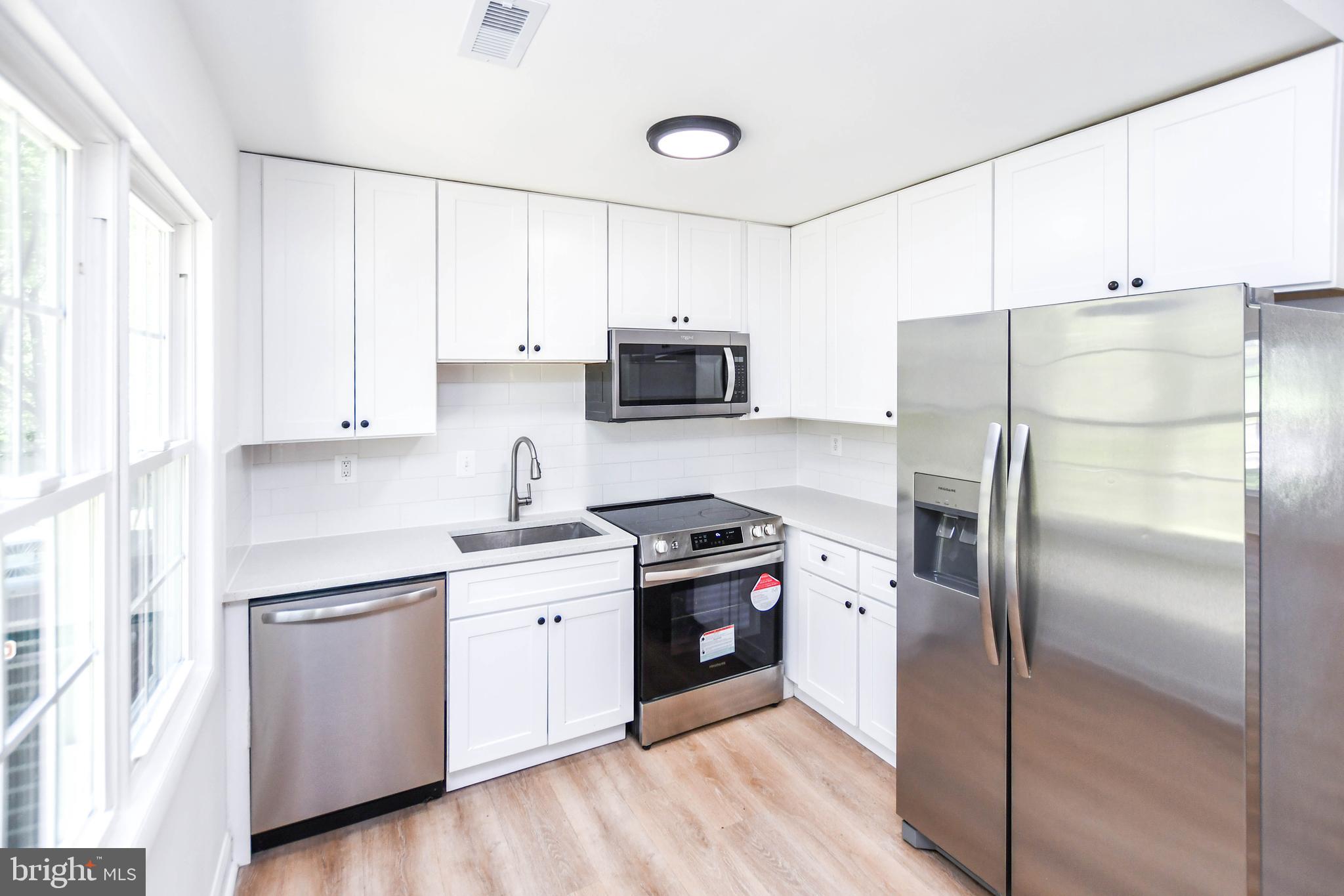 GREENWOOD MANOR - Residential