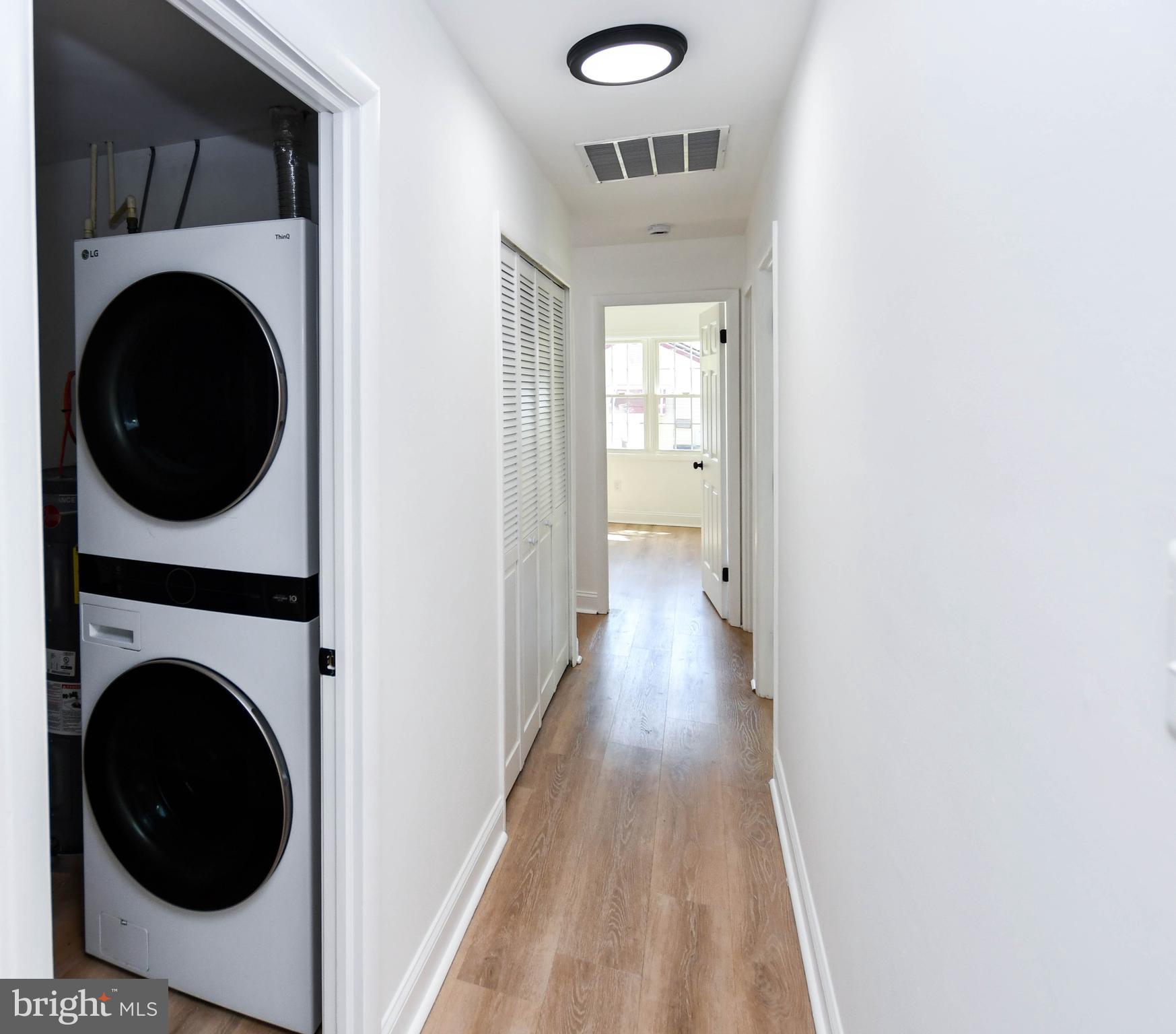 GREENWOOD MANOR - Residential