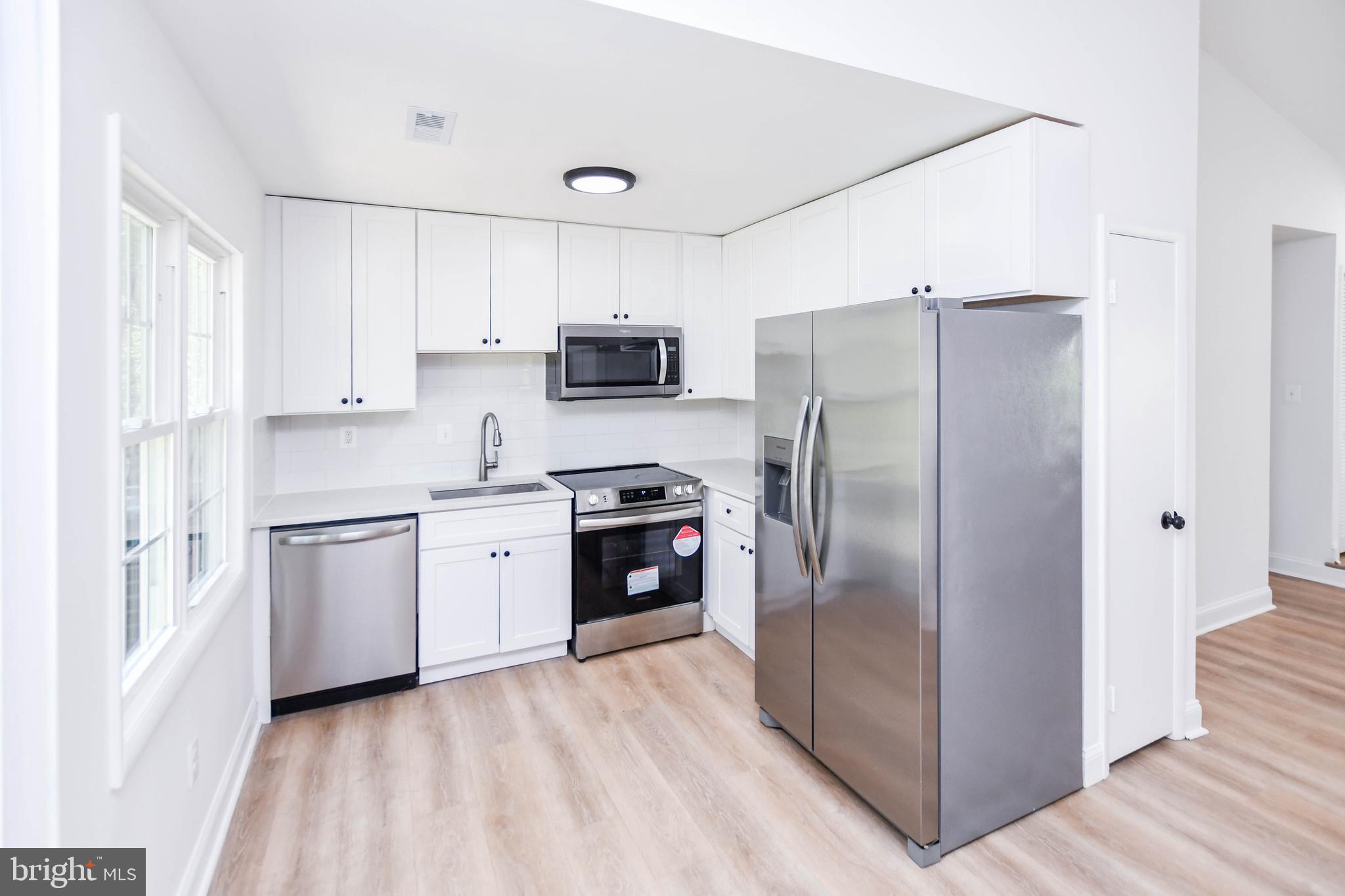 GREENWOOD MANOR - Residential