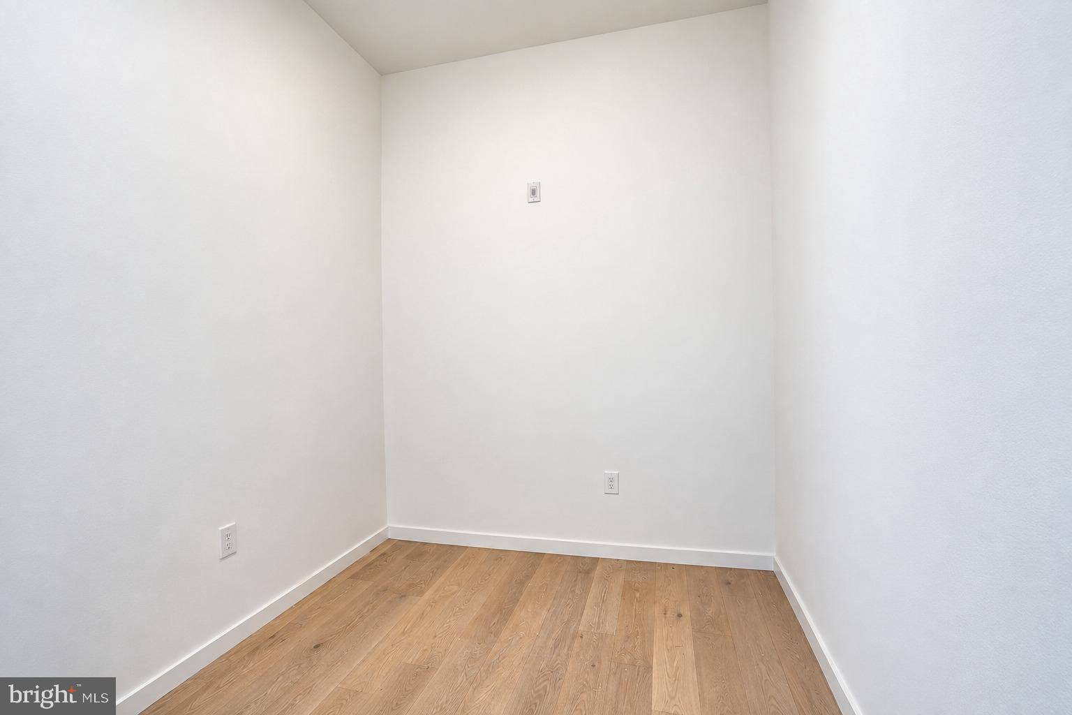 2117 M STREET NE PENTHOUSE