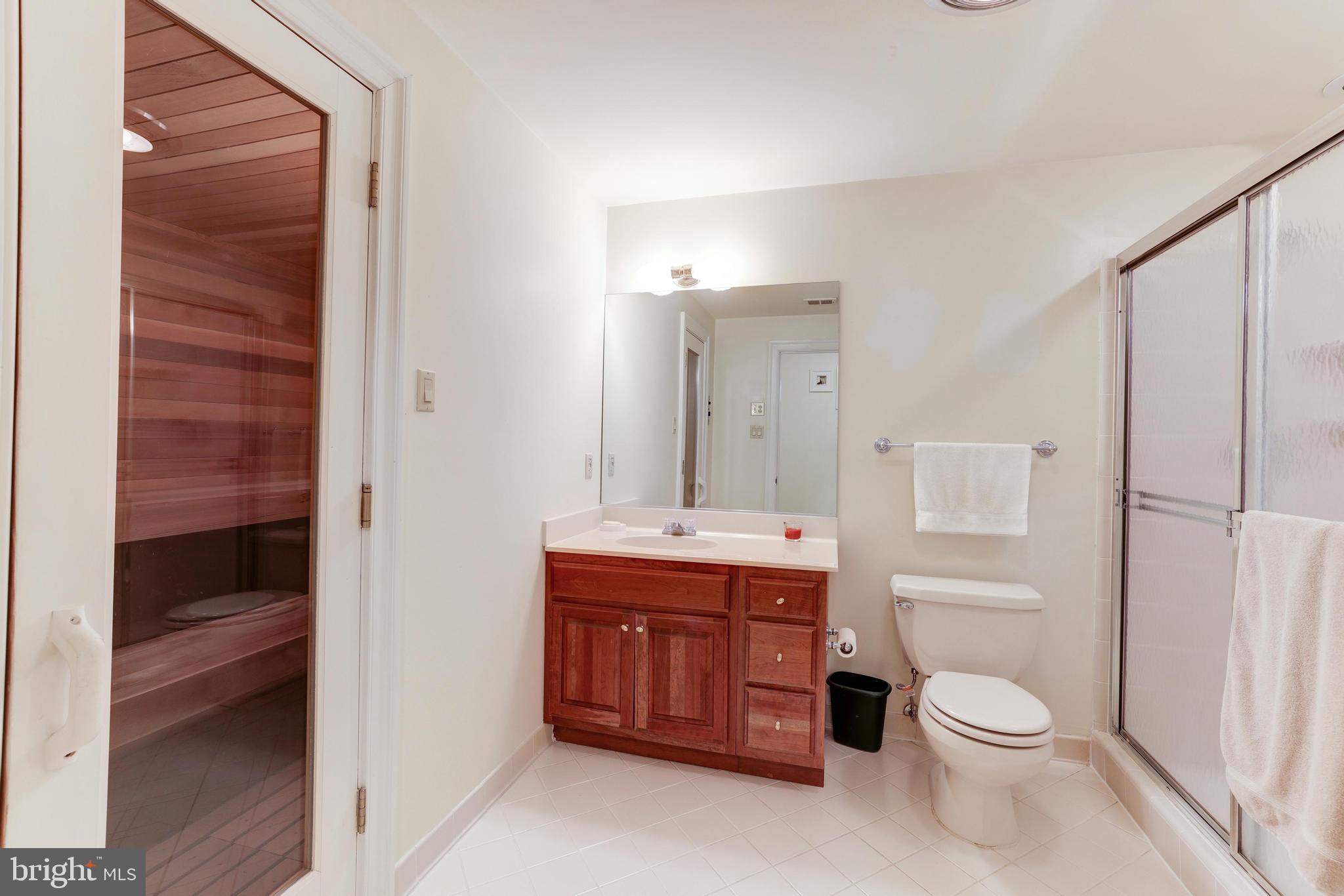 FALCON RIDGE - Residential