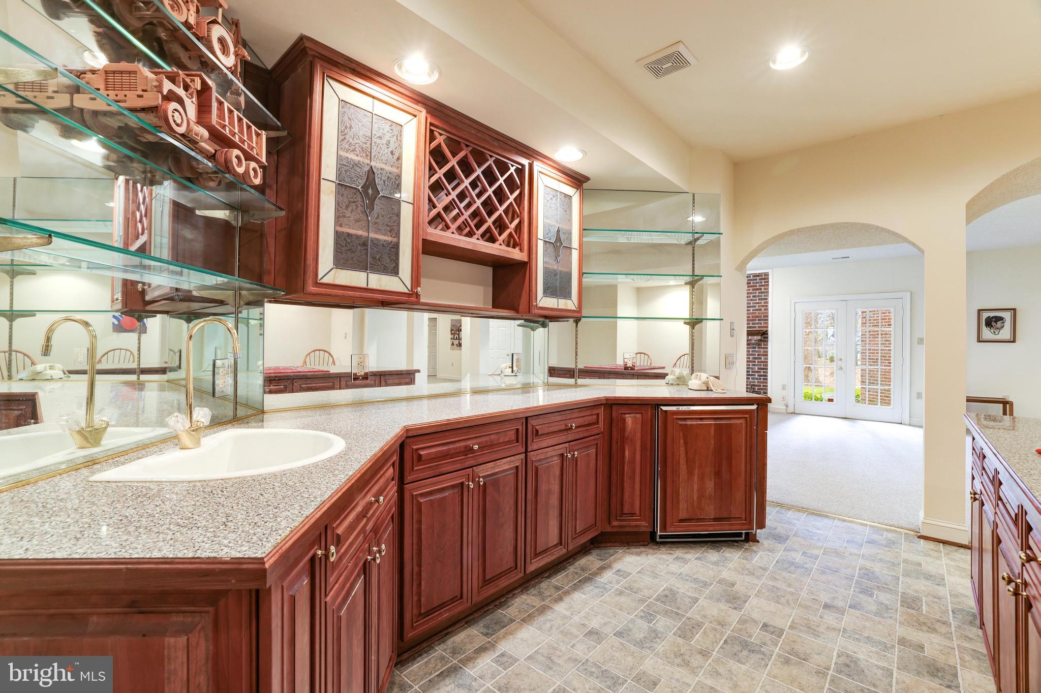 FALCON RIDGE - Residential