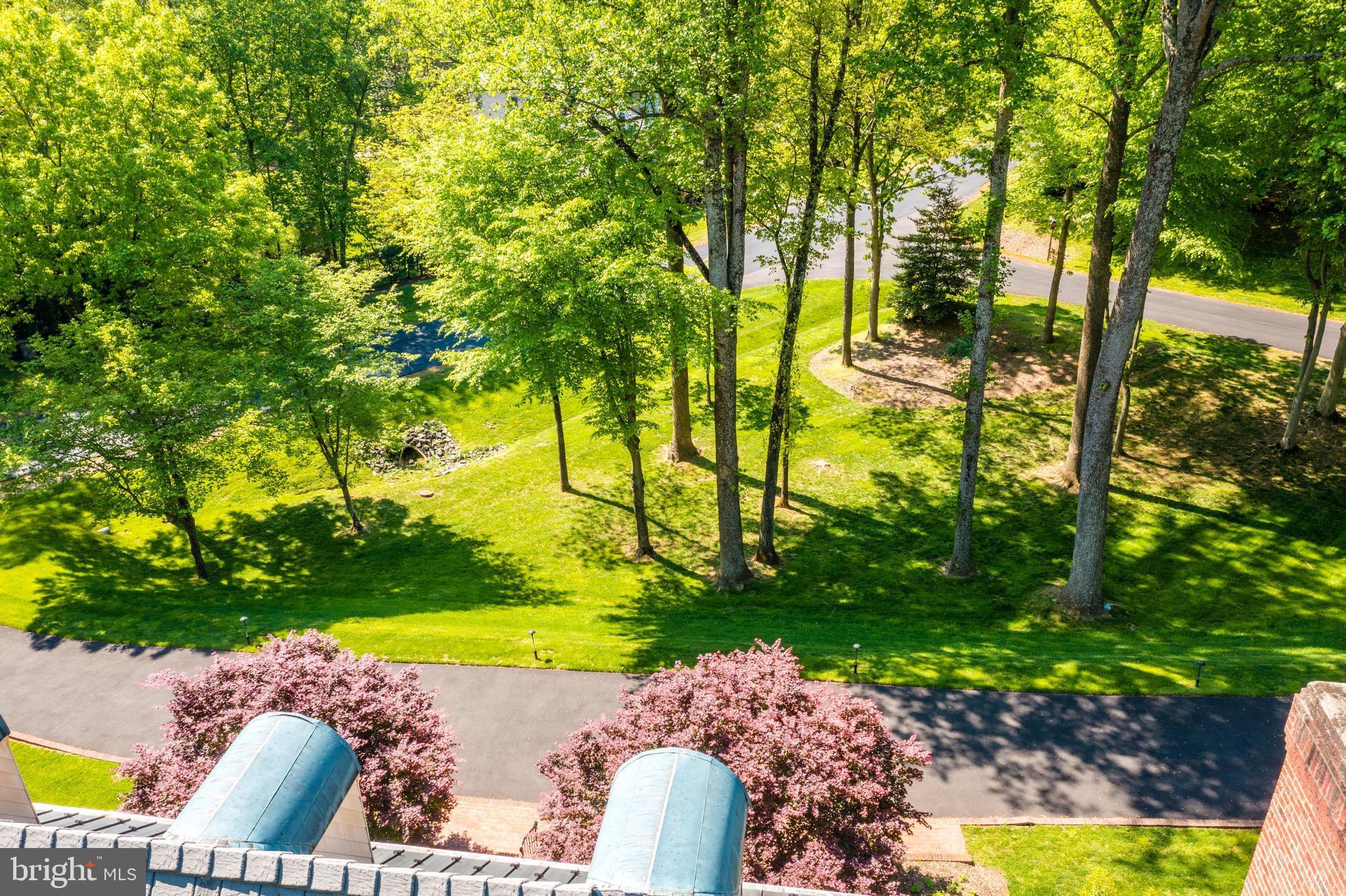 FALCON RIDGE - Residential