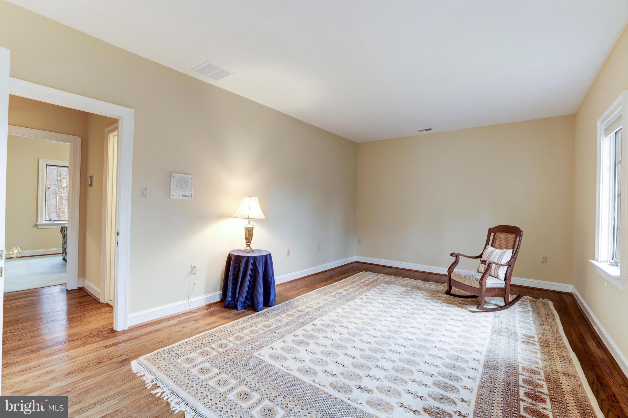 FALCON RIDGE - Residential