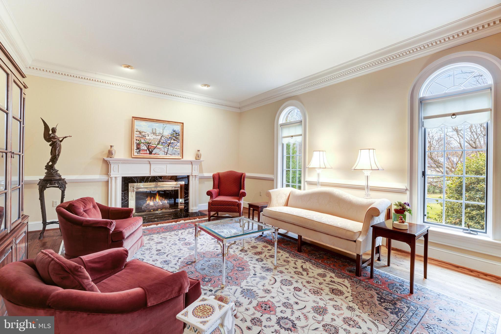 FALCON RIDGE - Residential