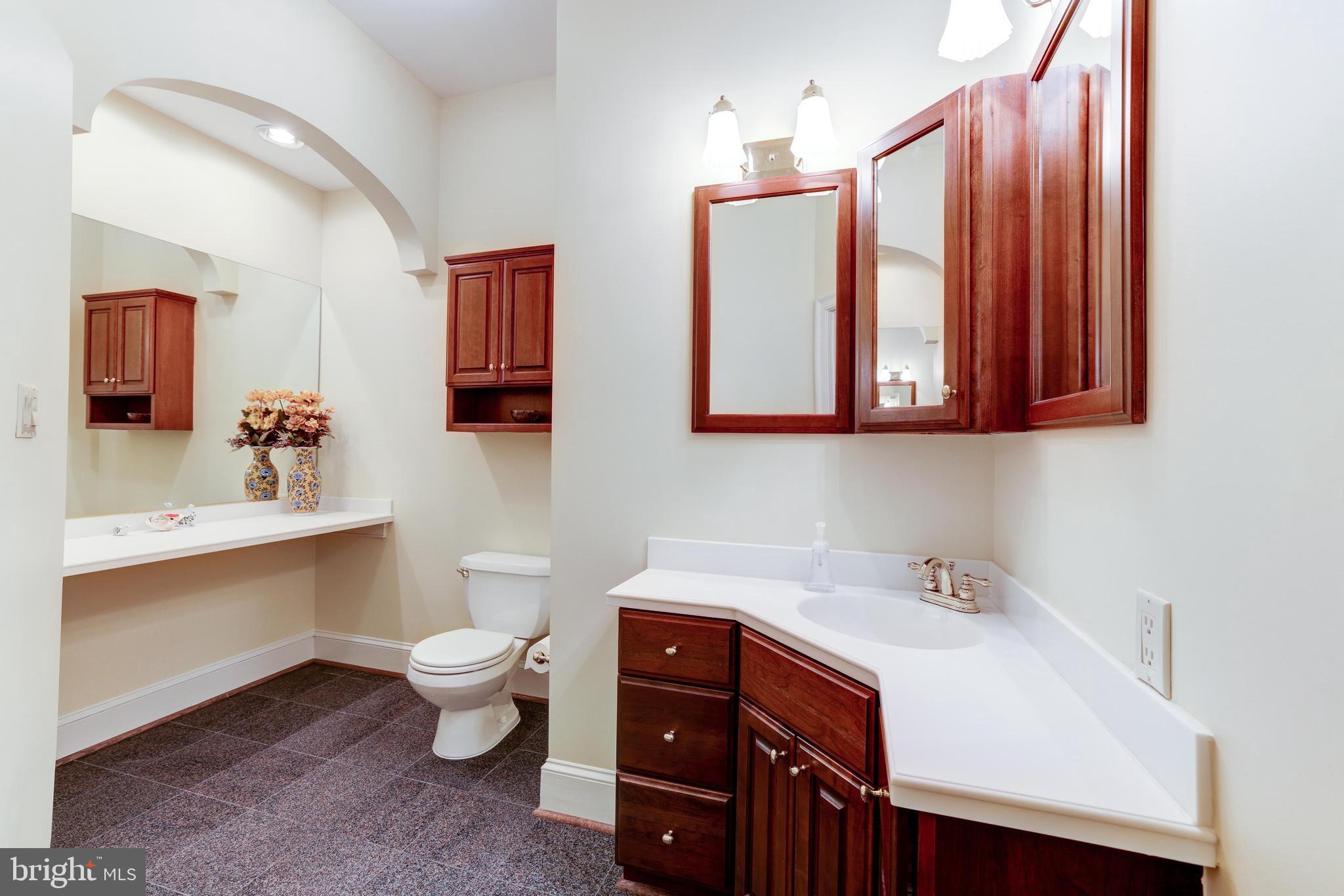 FALCON RIDGE - Residential