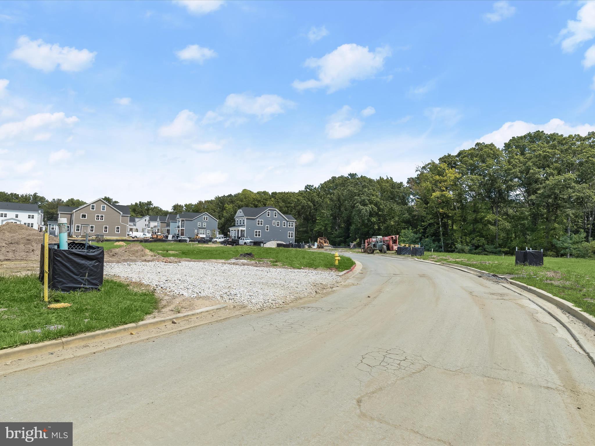 PARKSIDE PRESERVE - Land
