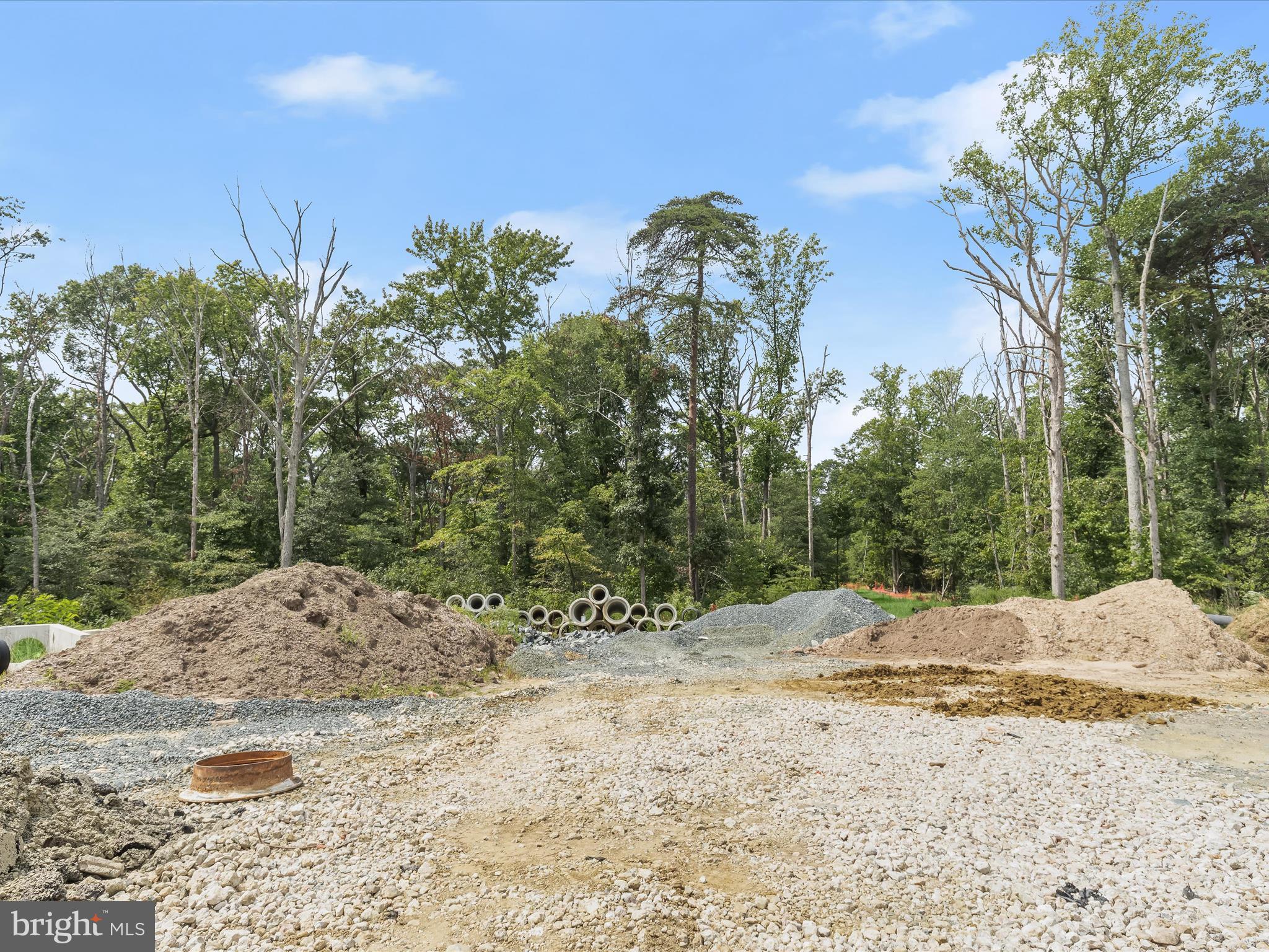 PARKSIDE PRESERVE - Land