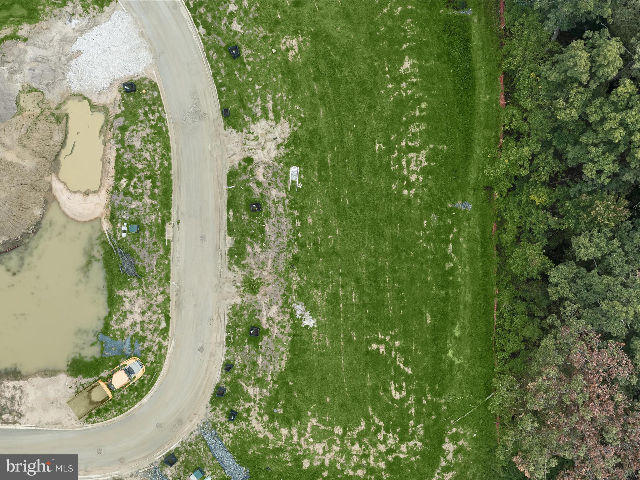 PARKSIDE PRESERVE - Land