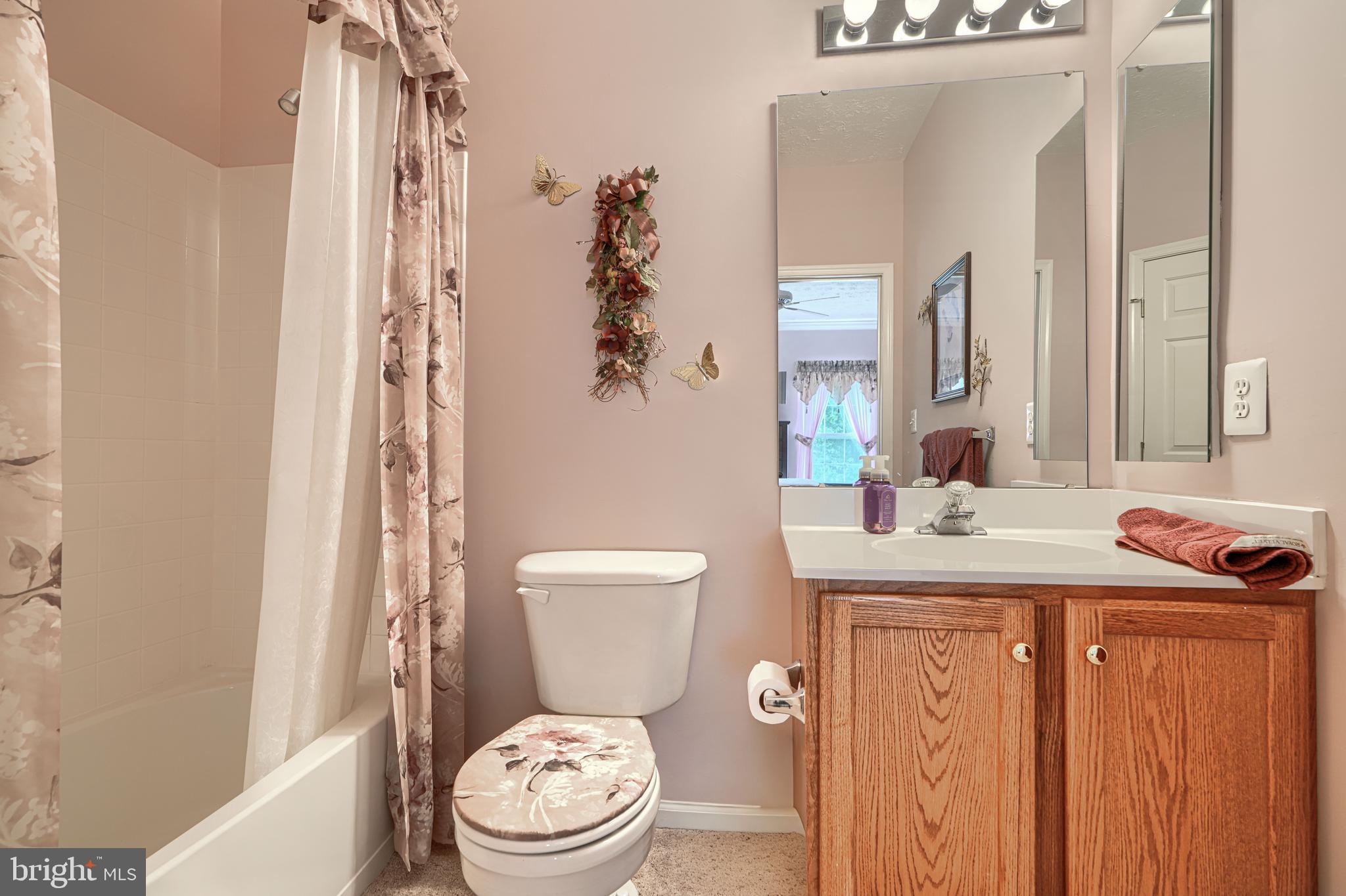 PERRY HALL FARMS GARDEN CONDOS - Residential