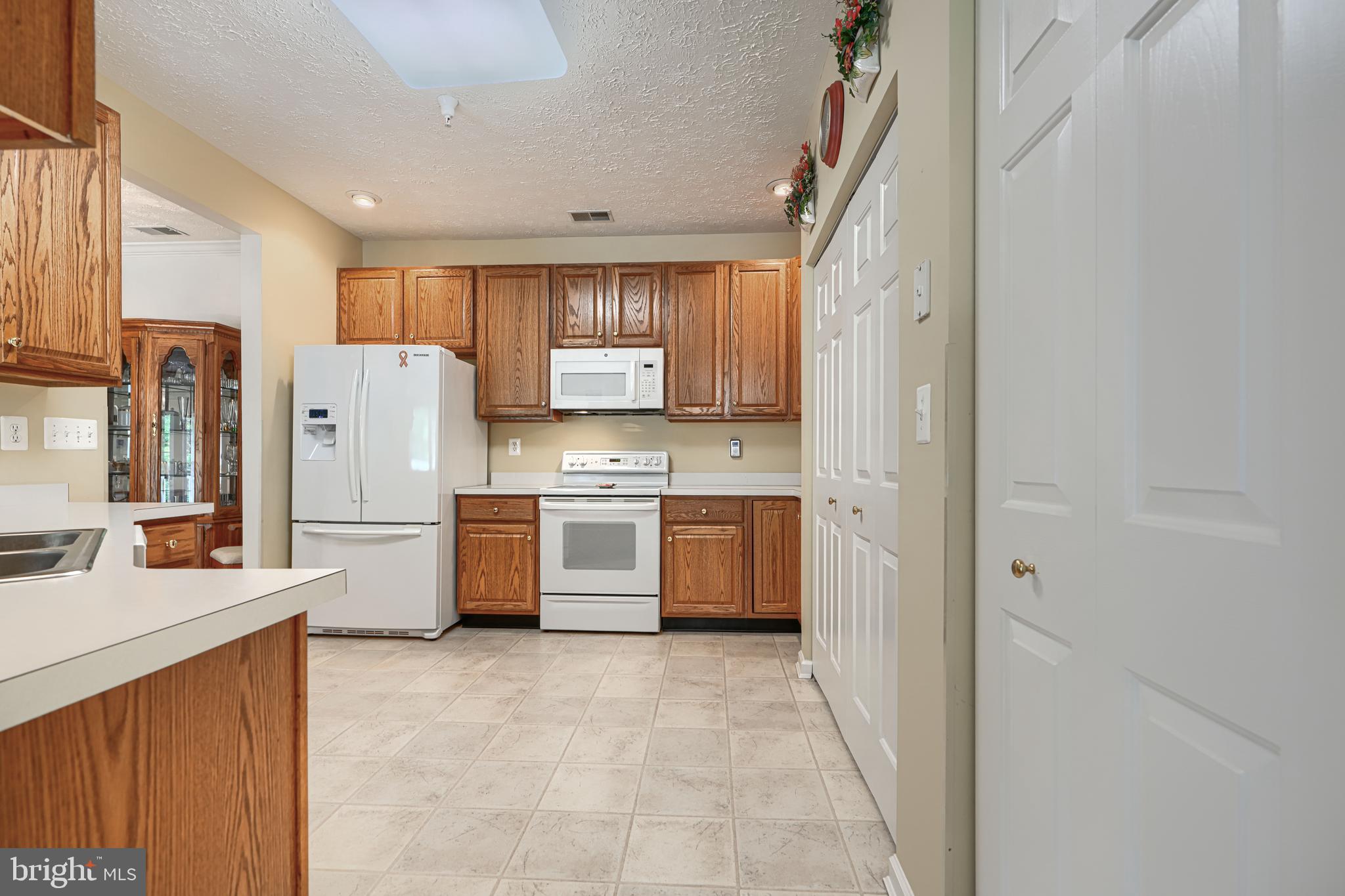 PERRY HALL FARMS GARDEN CONDOS - Residential