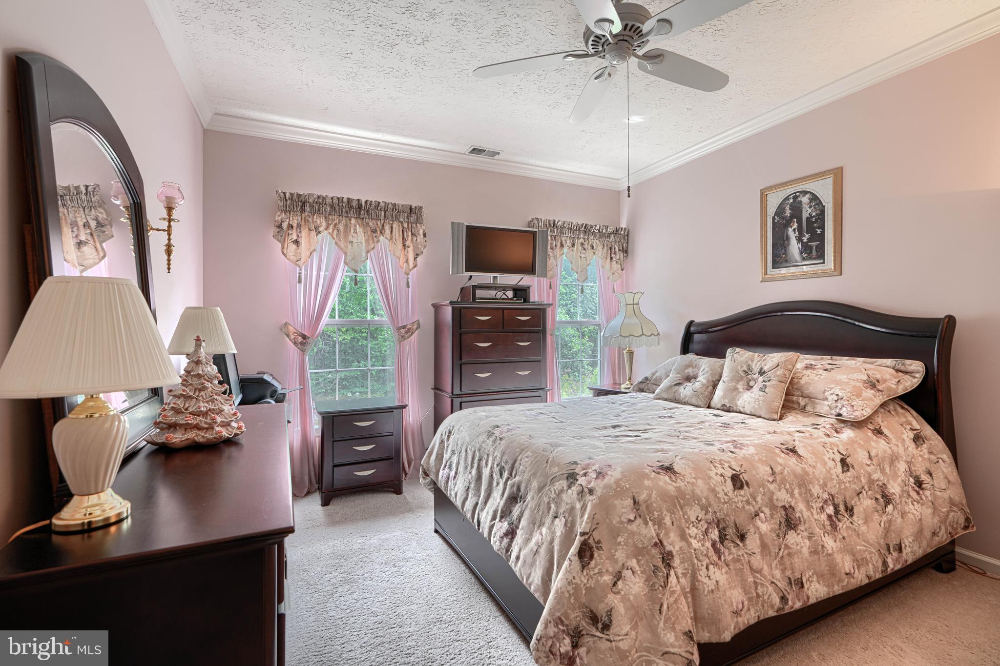PERRY HALL FARMS GARDEN CONDOS - Residential