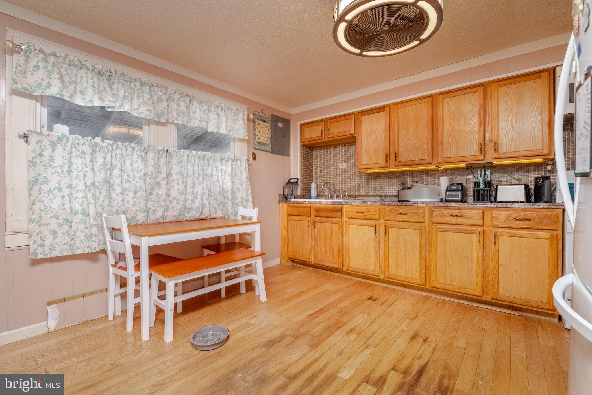 EASTWOOD HEIGHTS - Residential