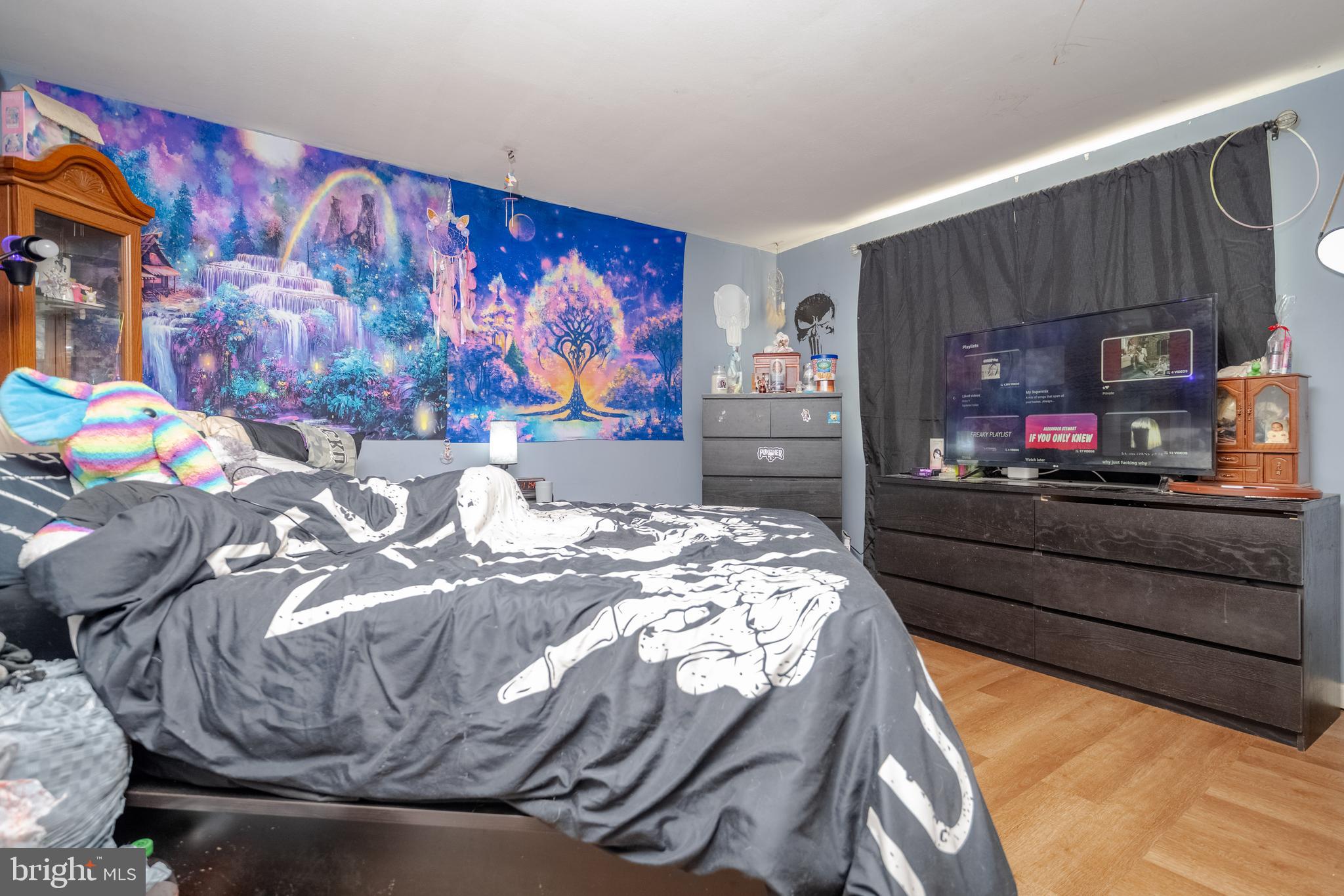 EASTWOOD HEIGHTS - Residential