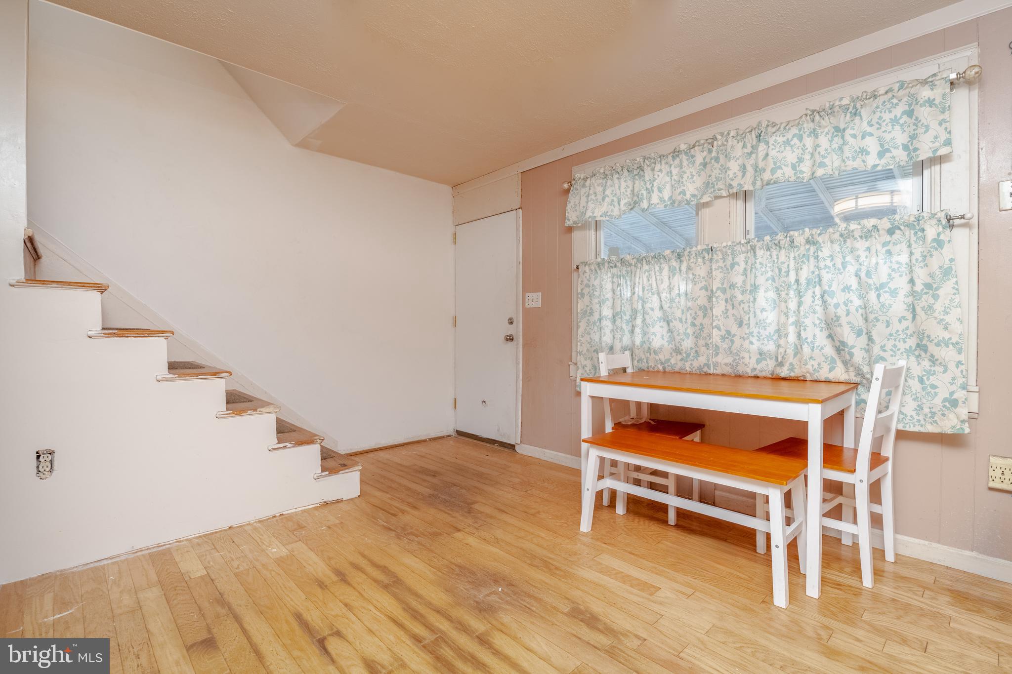 EASTWOOD HEIGHTS - Residential