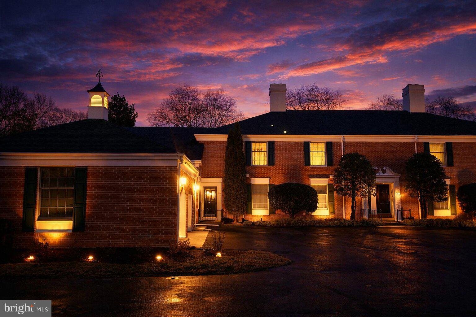 QUAIL HOLLOW - Residential