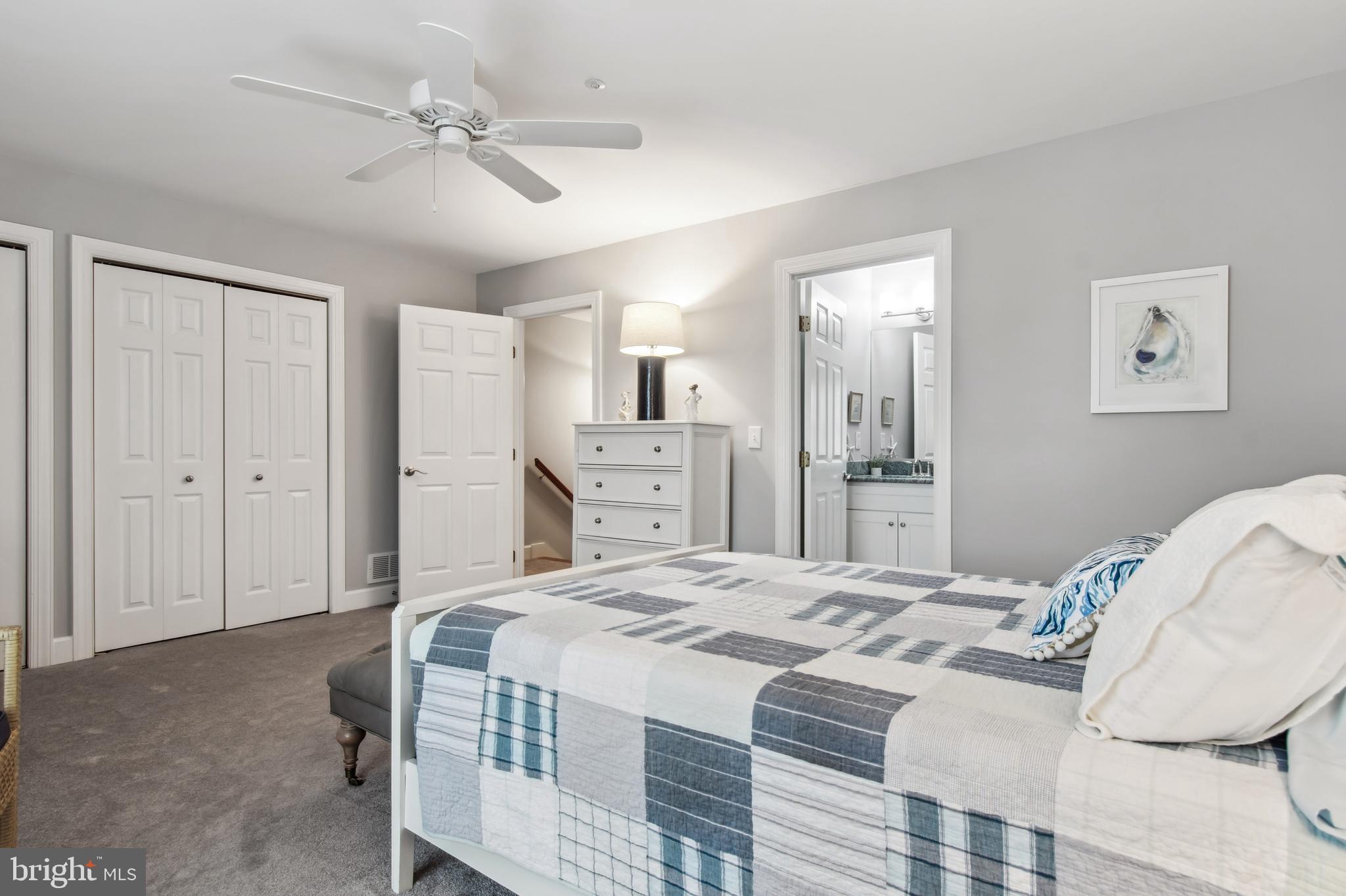 QUAIL HOLLOW - Residential