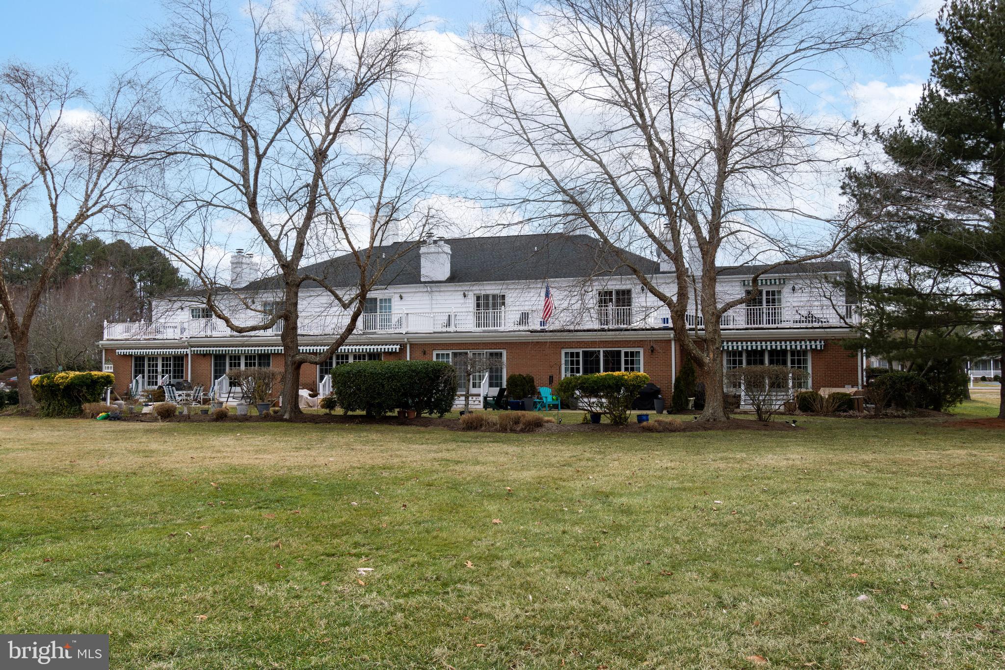 QUAIL HOLLOW - Residential