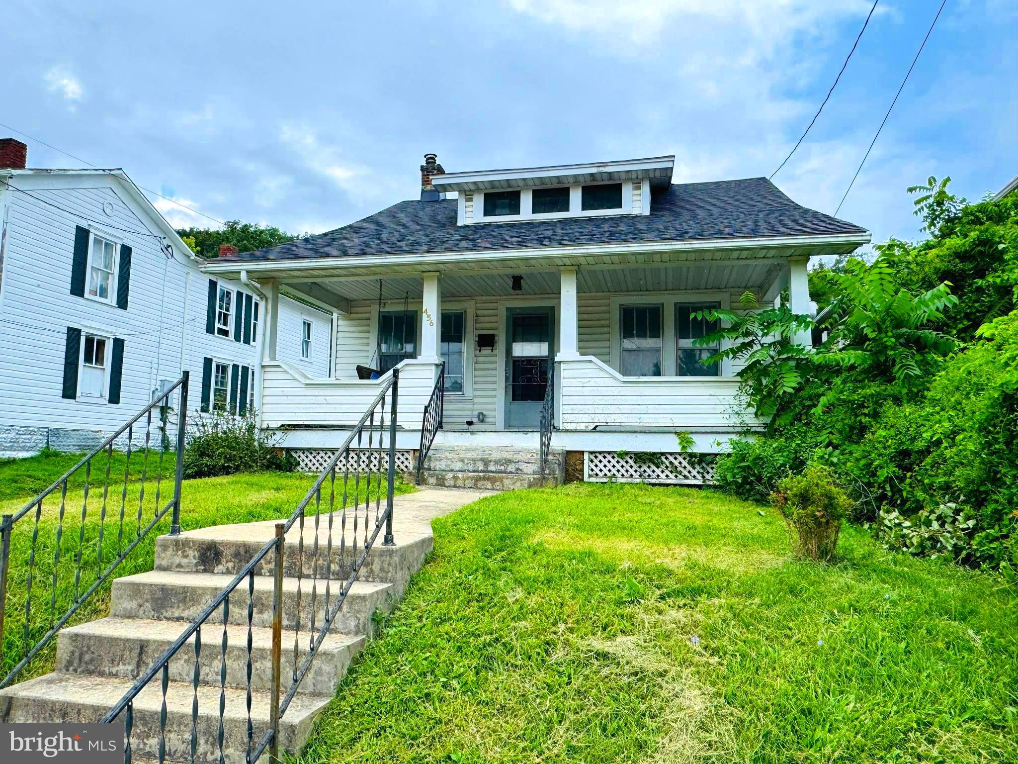 Welcome to this beautifully remodeled 4-bedroom, 1-bathroom historic charmer! Perfectly situated within walking distance to restaurants, schools, and popular shopping! This home combines classic character with modern comforts! Featuring a brand new roof, new mini splits, new LVP flooring throughout, new stainless steel appliances and a stunning brand new kitchen! Adventure awaits just minutes away with nearby attractions including South Branch of the Potomac River ideal for fishing, kayaking, or just floating the day away! And the Potomac Eagle Scenic Railroad a favorite local attraction! So don't wait come enjoy the convenience of in town living with that small town charm! This turn key home offers convenience, comfort, and the best of Hampshire County living!