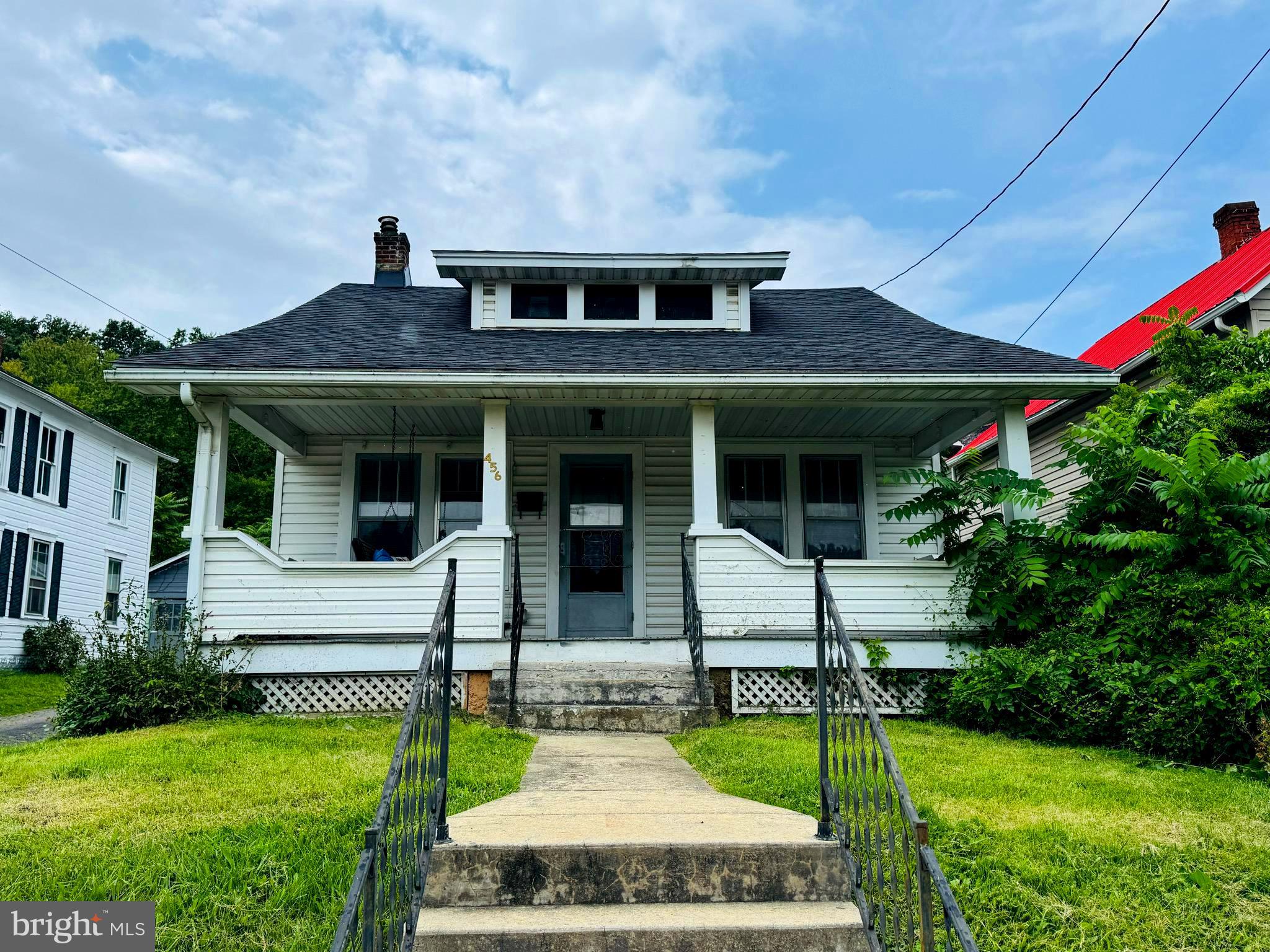 456 E MAIN STREET