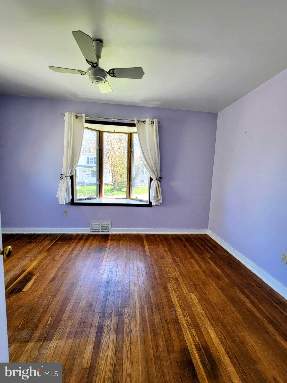 NORTH HILLS - Residential