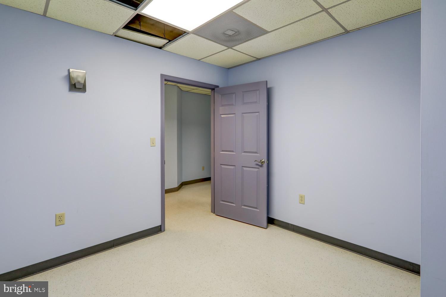 EAST HEMPFIELD TWP - Commercial Sale