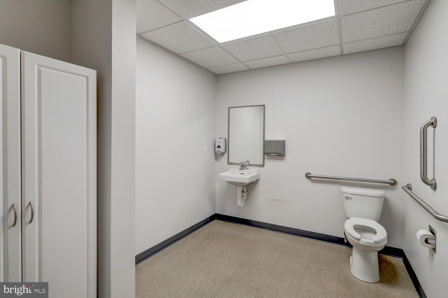 EAST HEMPFIELD TWP - Commercial Sale