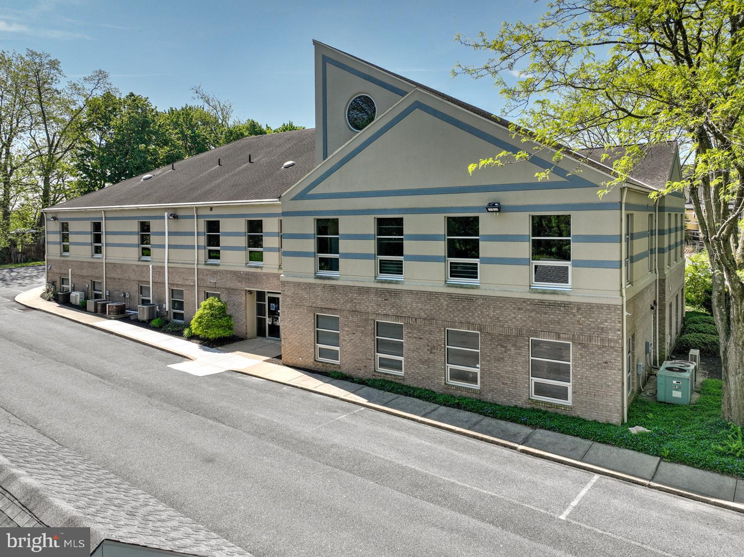 EAST HEMPFIELD TWP - Commercial Sale