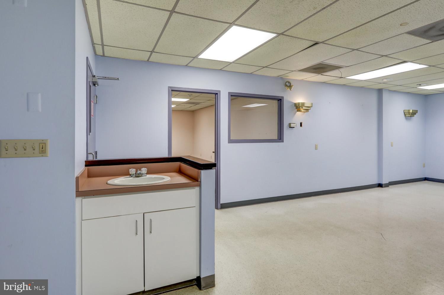 EAST HEMPFIELD TWP - Commercial Sale