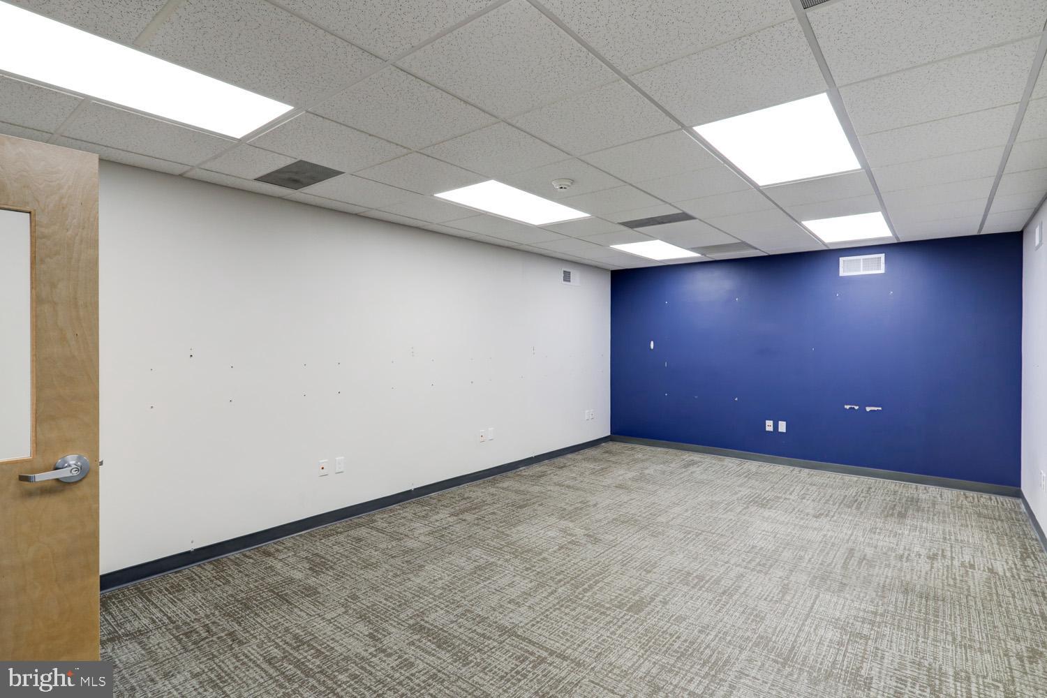 EAST HEMPFIELD TWP - Commercial Sale